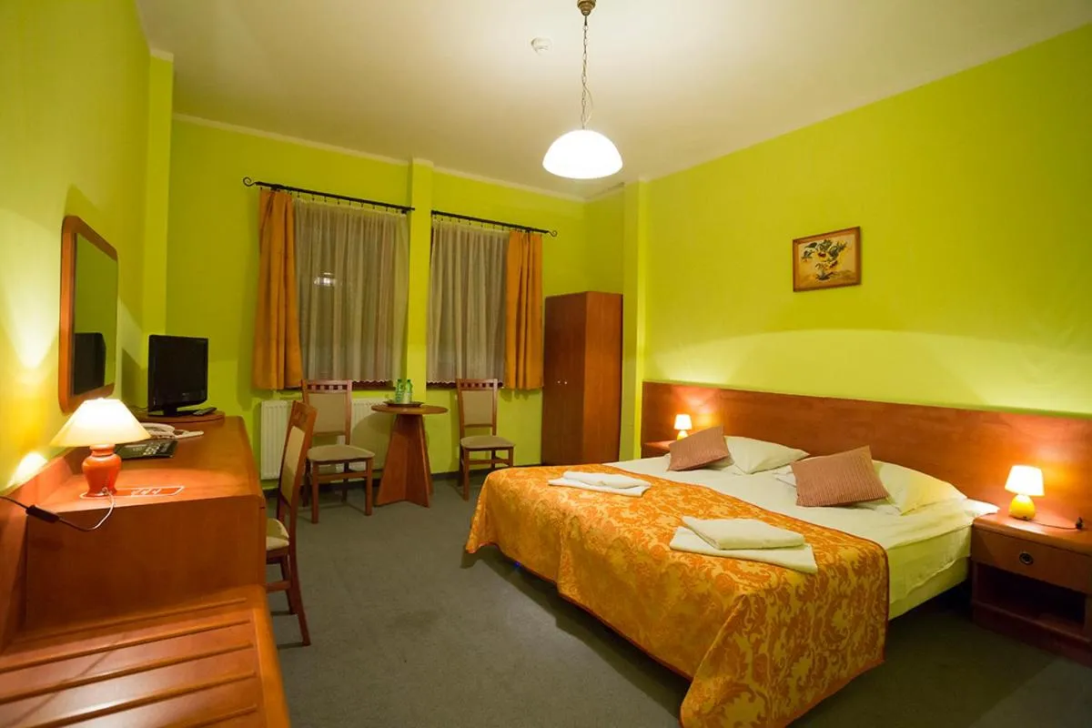 Photo of the whole room, Bed in Hotel Spichlerz