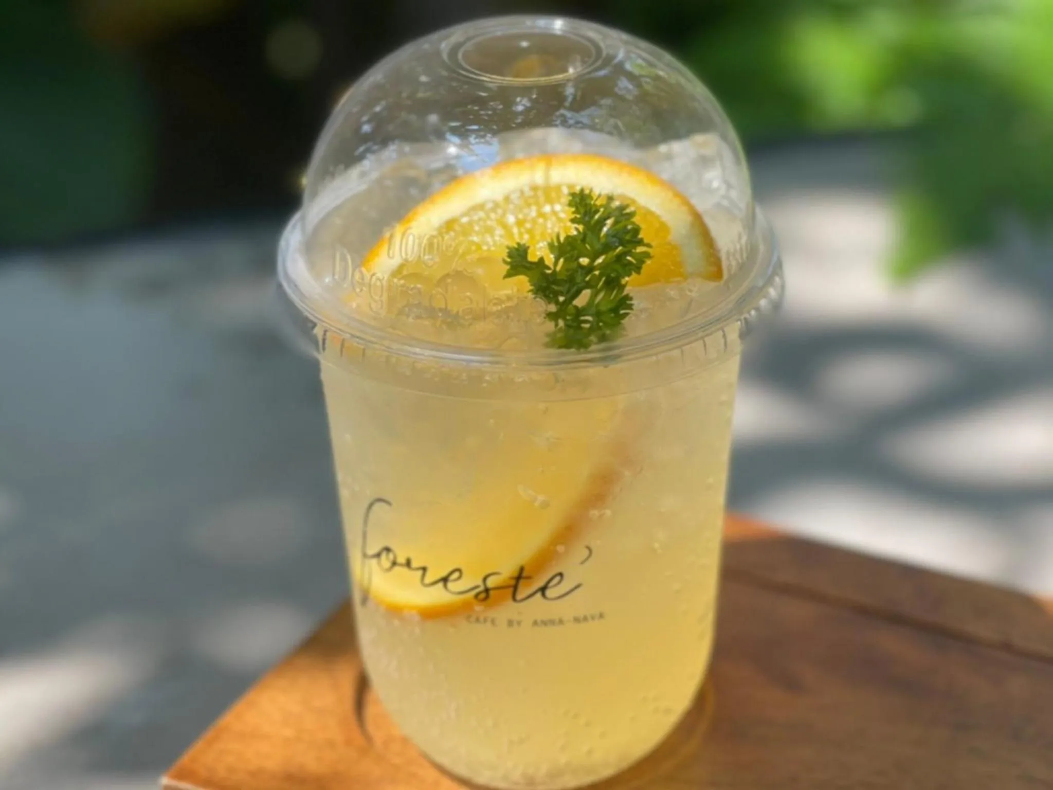 Restaurant/places to eat in Anna-Nava Pakkret Hotel