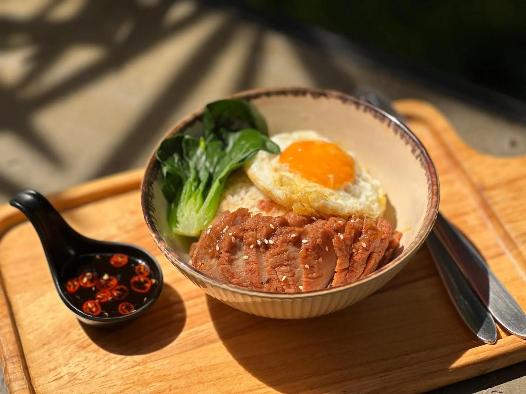 Restaurant/places to eat in Anna-Nava Pakkret Hotel