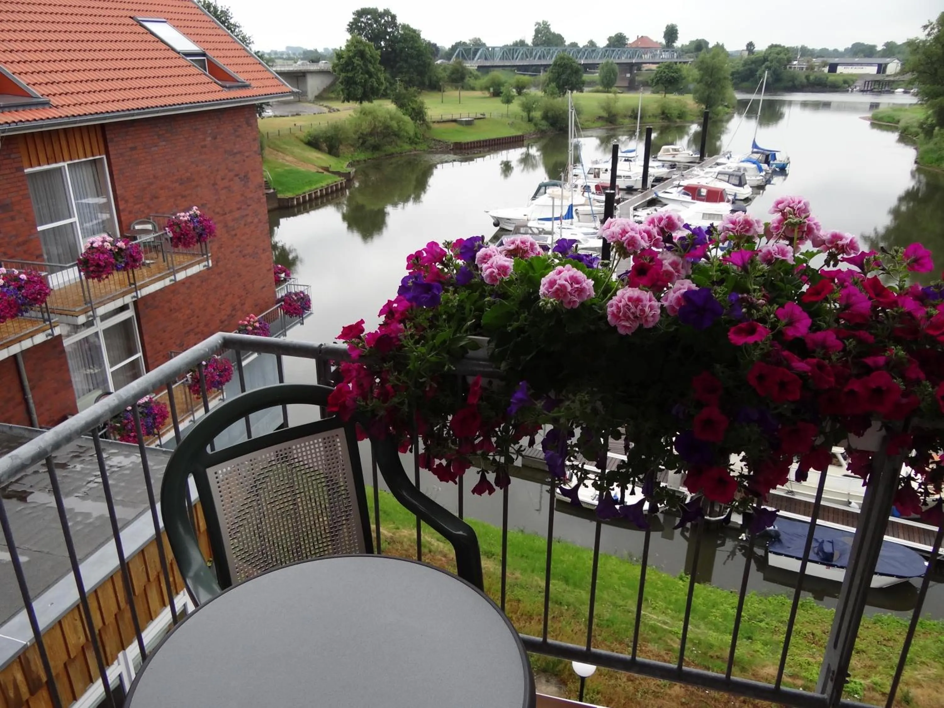 River view in Hotel Restaurant Bootshaus