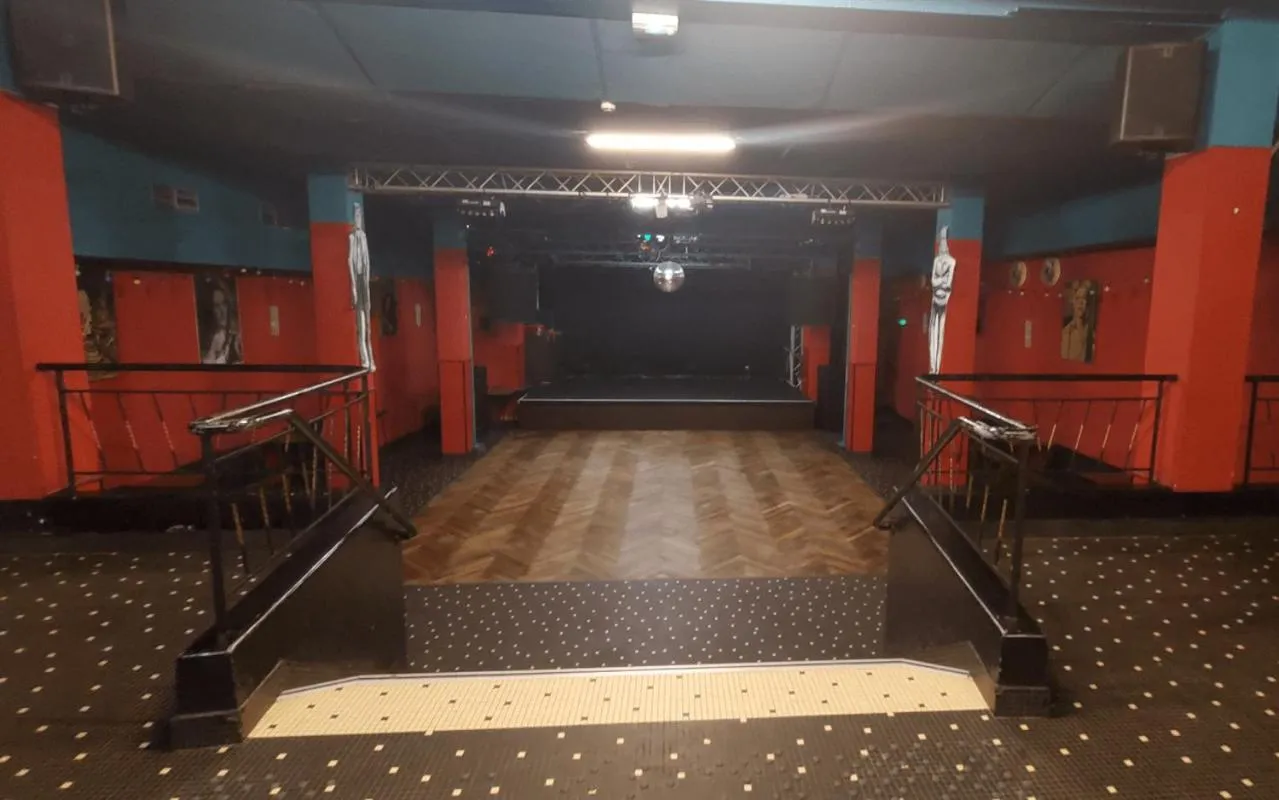 Nightclub / DJ in Hôtel Vauban