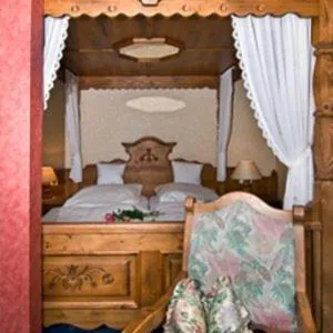 Bed in Marienthaler Gasthof