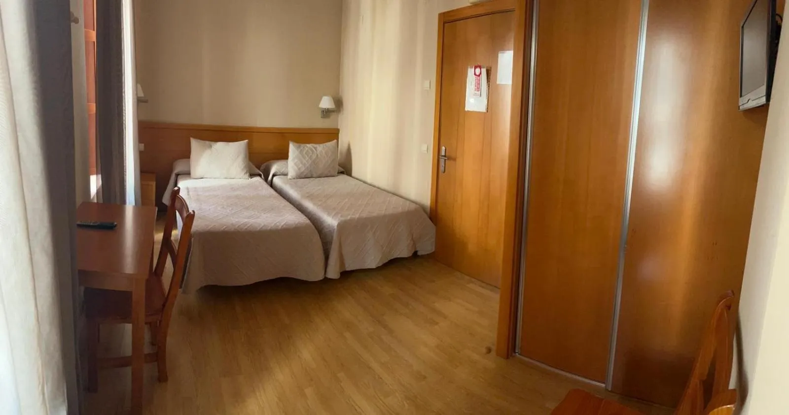 Bed in Hotel Castilla