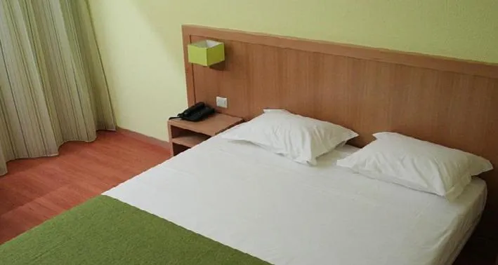 Bed in Viseu Garden Hotel