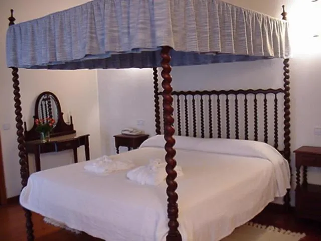 Photo of the whole room, Bed in Sant Jaume