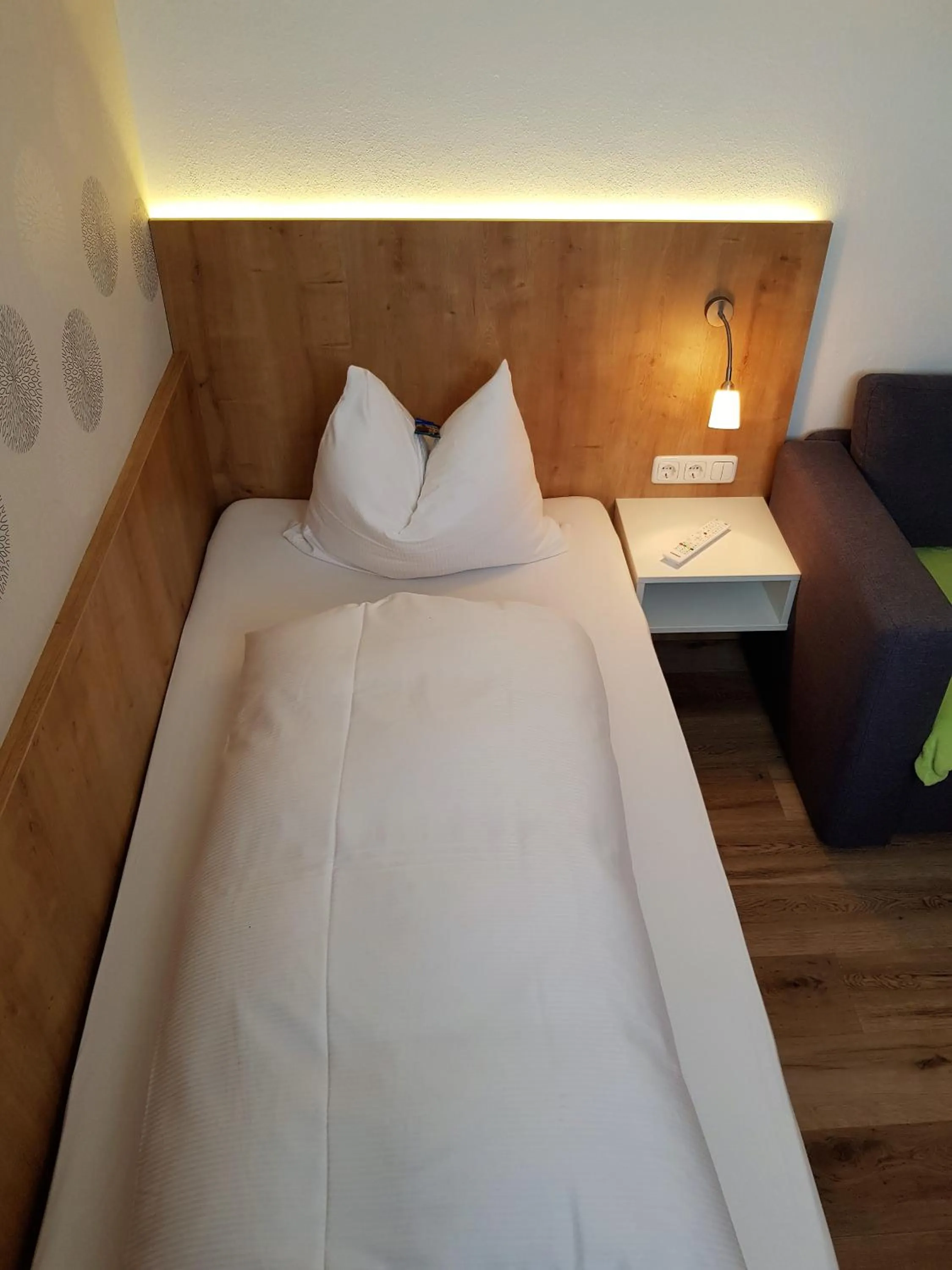 Bed in Apparthotel Garni Superior Simsseeblick