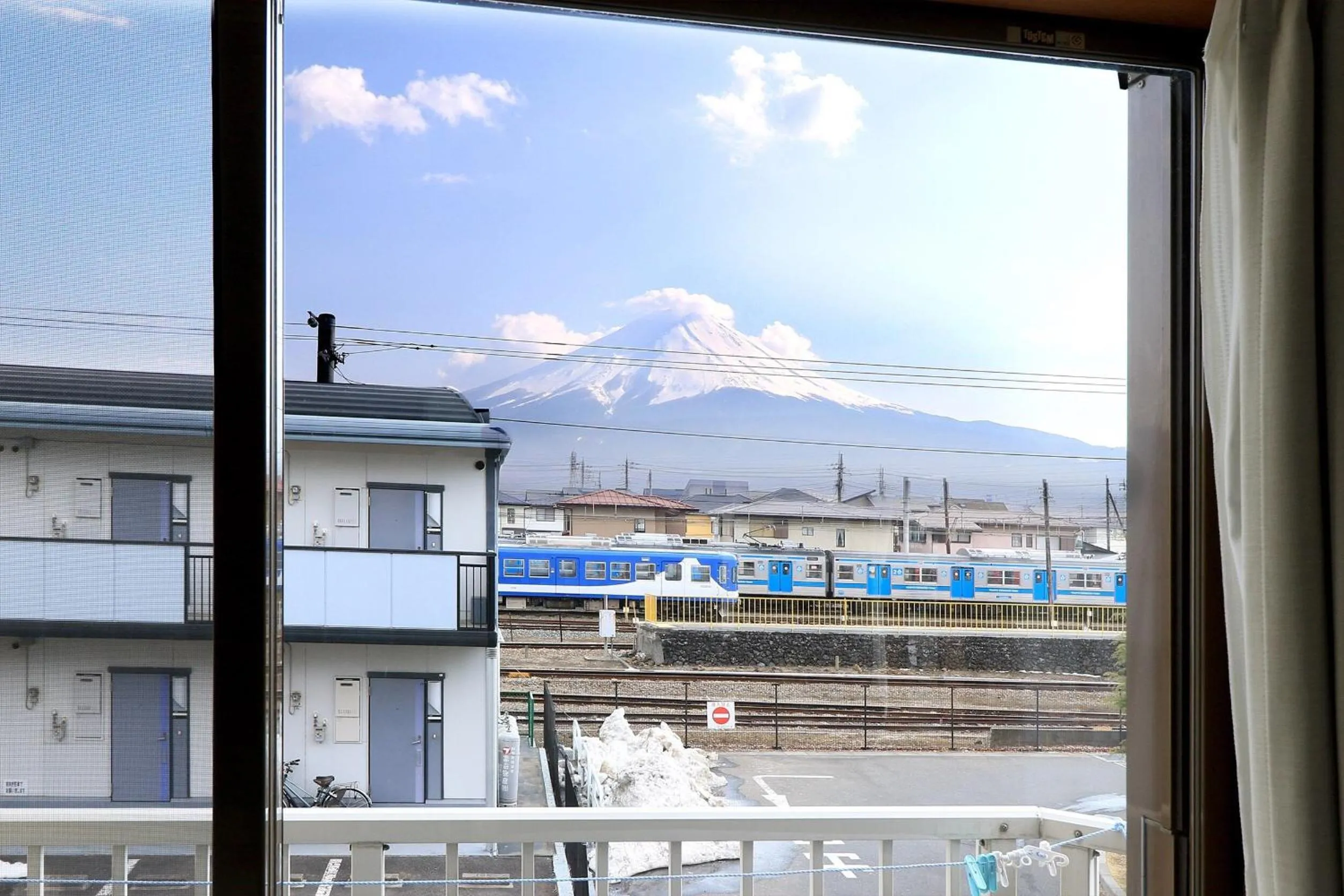 Fuji scenic house 73