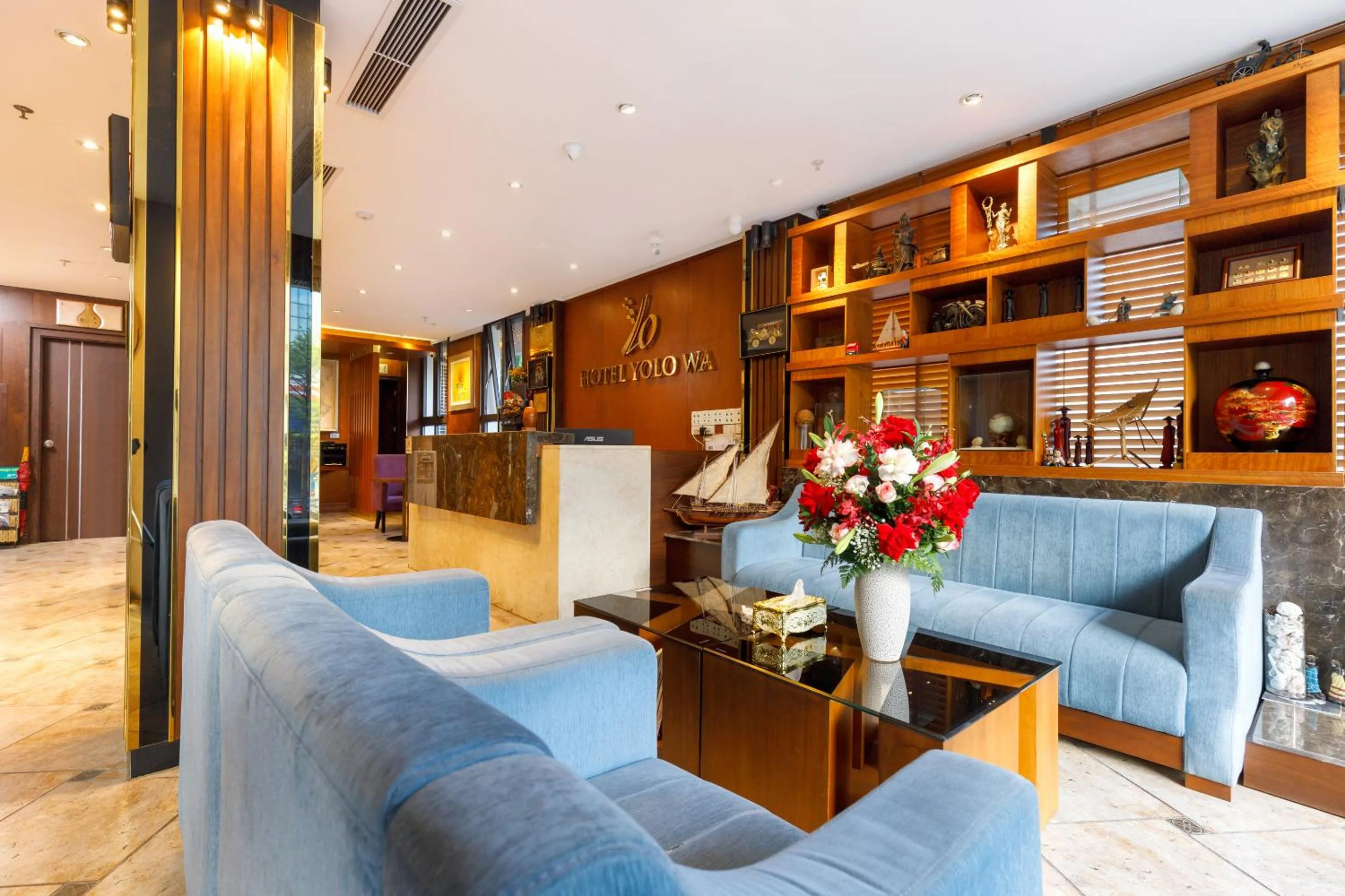 Lobby or reception in Yolo Wa Hotel