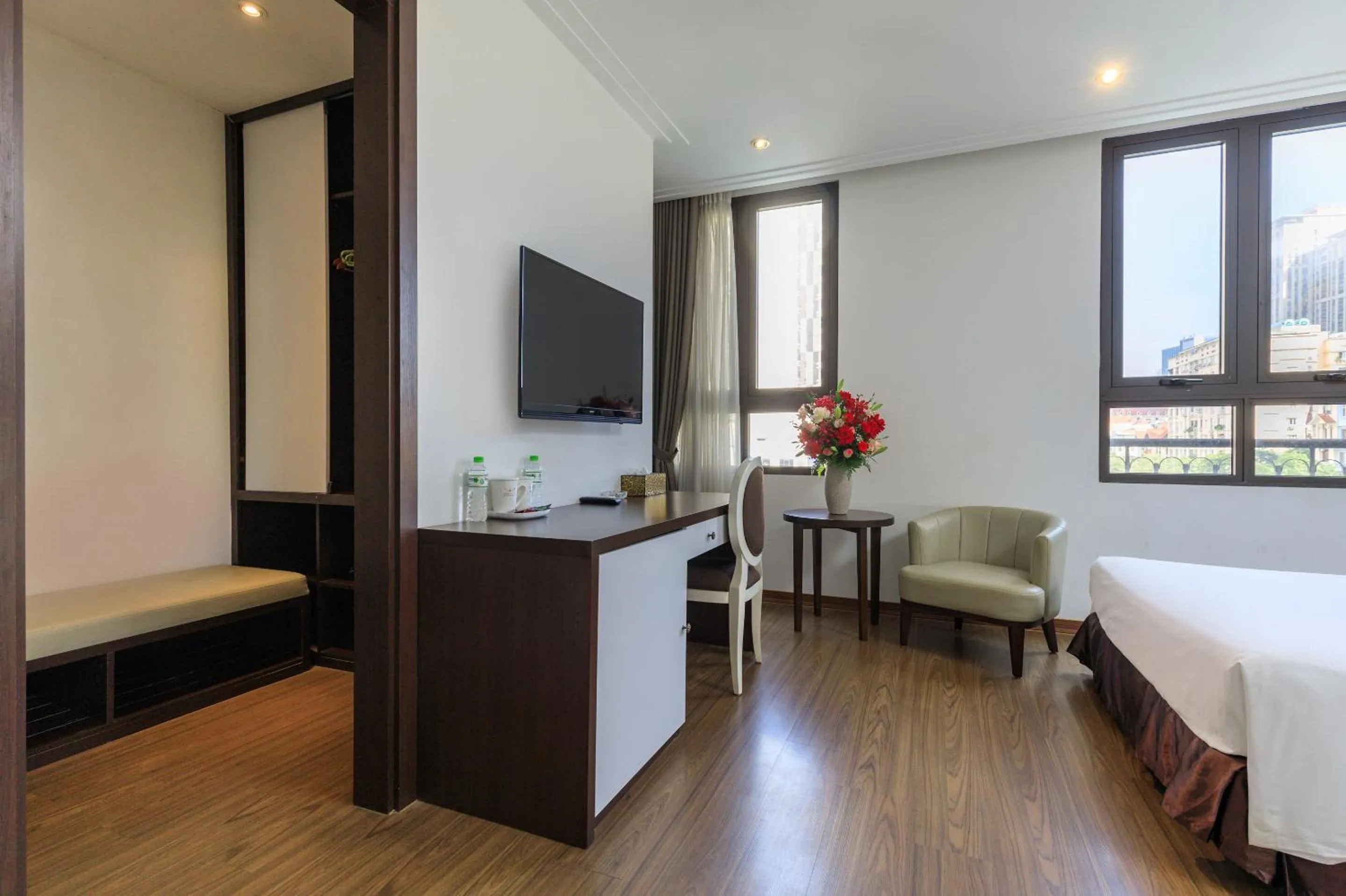 TV and multimedia, Bed in Yolo Wa Hotel