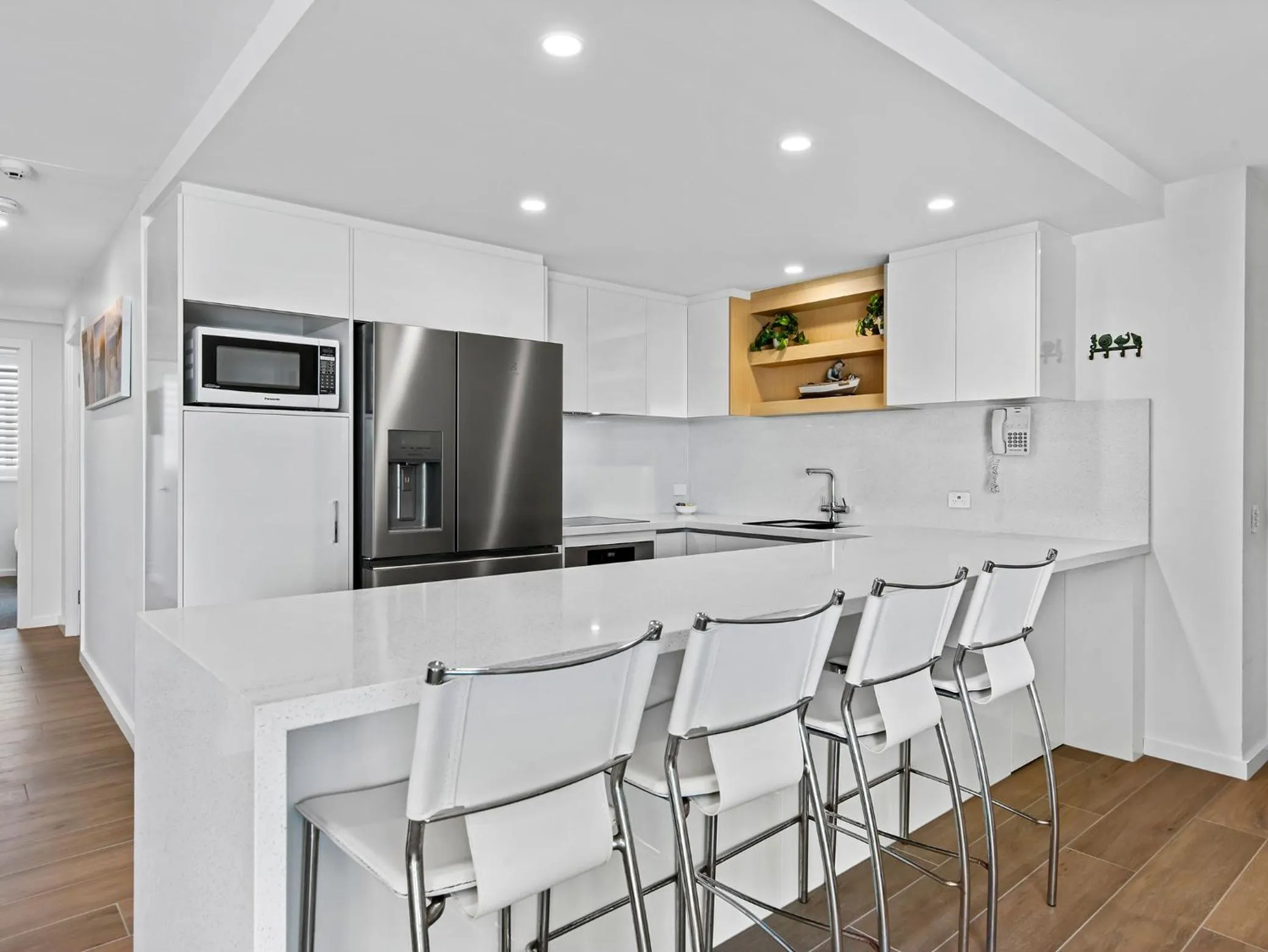 Kitchen or kitchenette in Peninsular Beachfront Resort