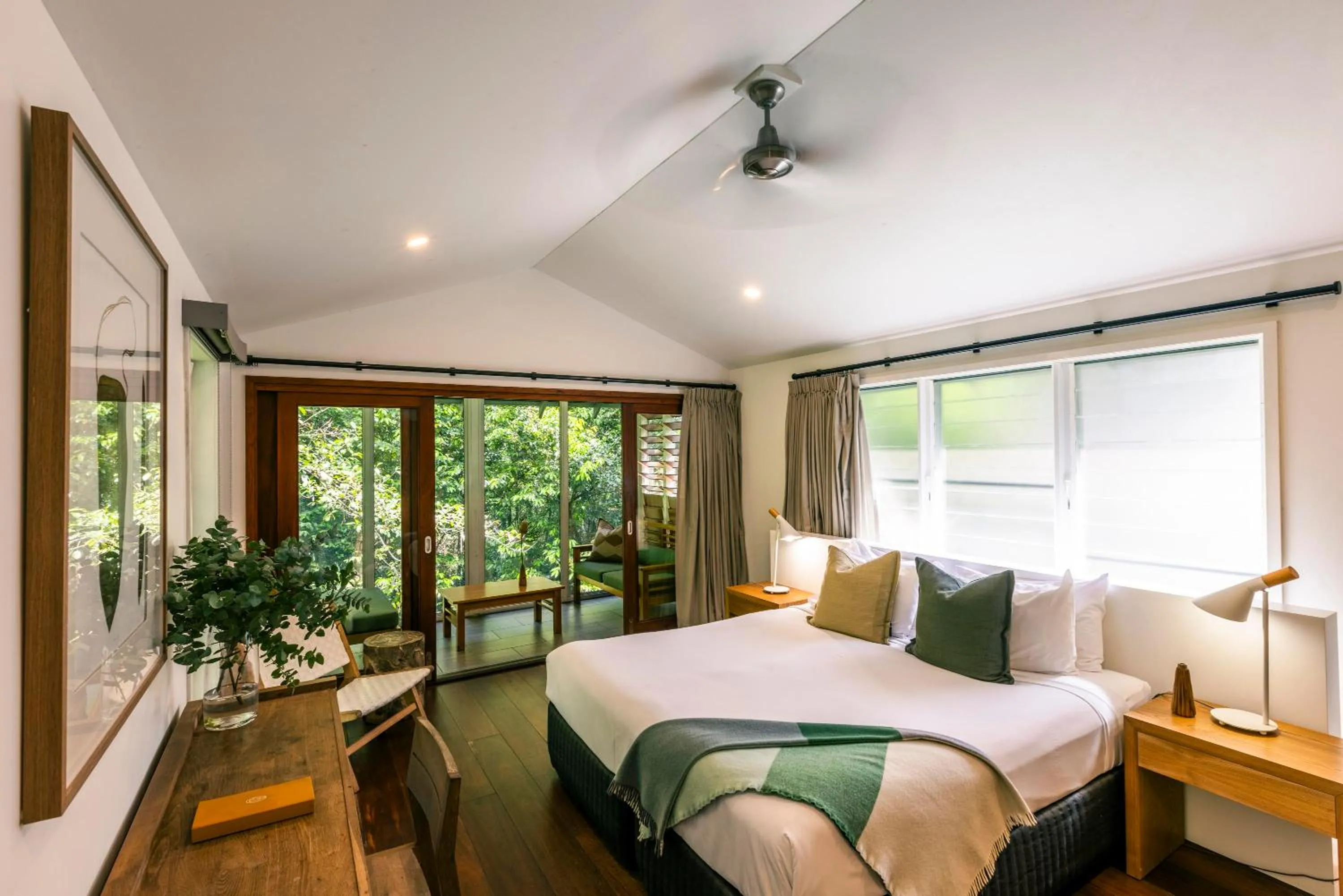 Bedroom, Bed in Daintree Ecolodge