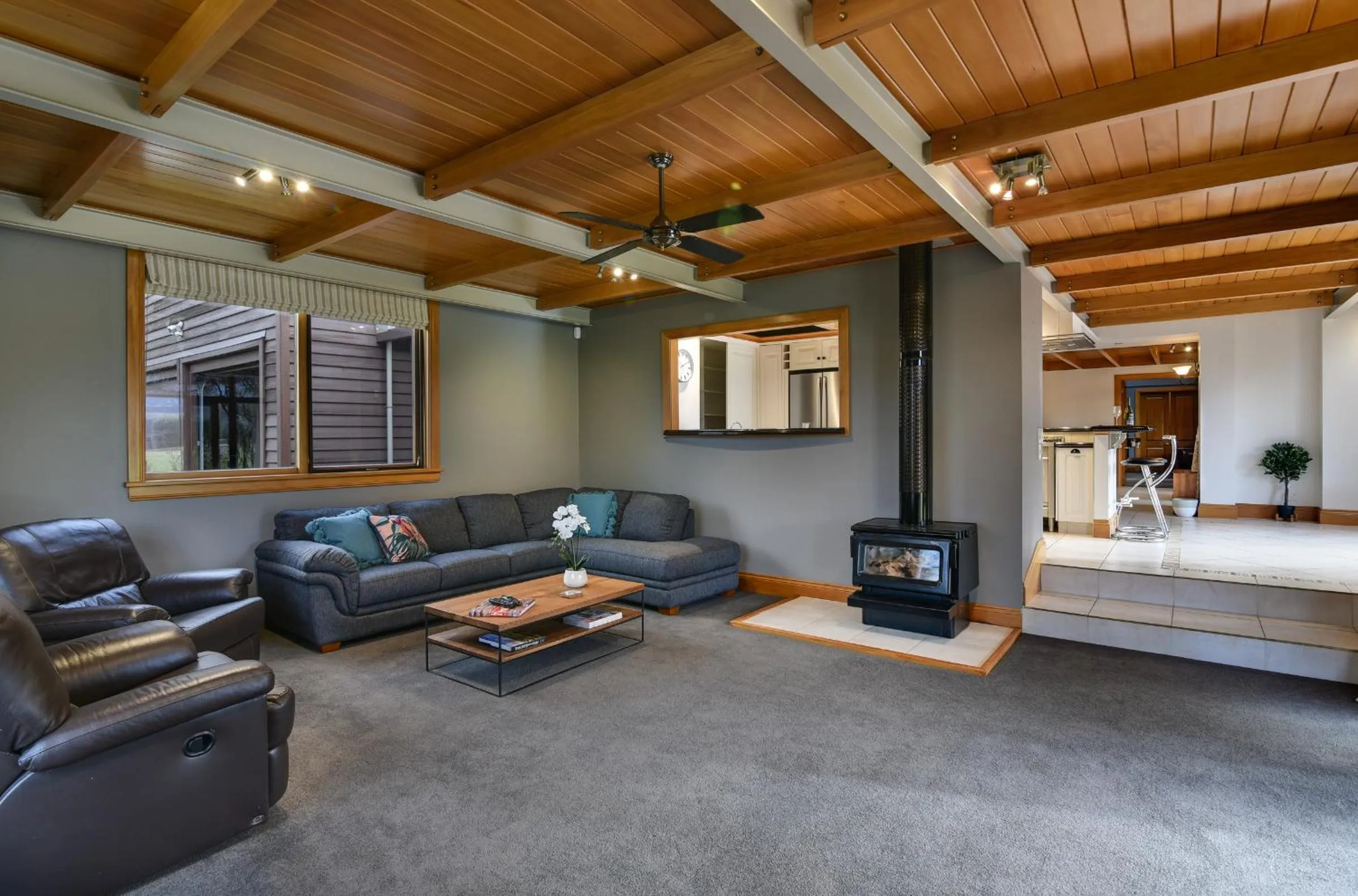 Manata Homestead & Lodge