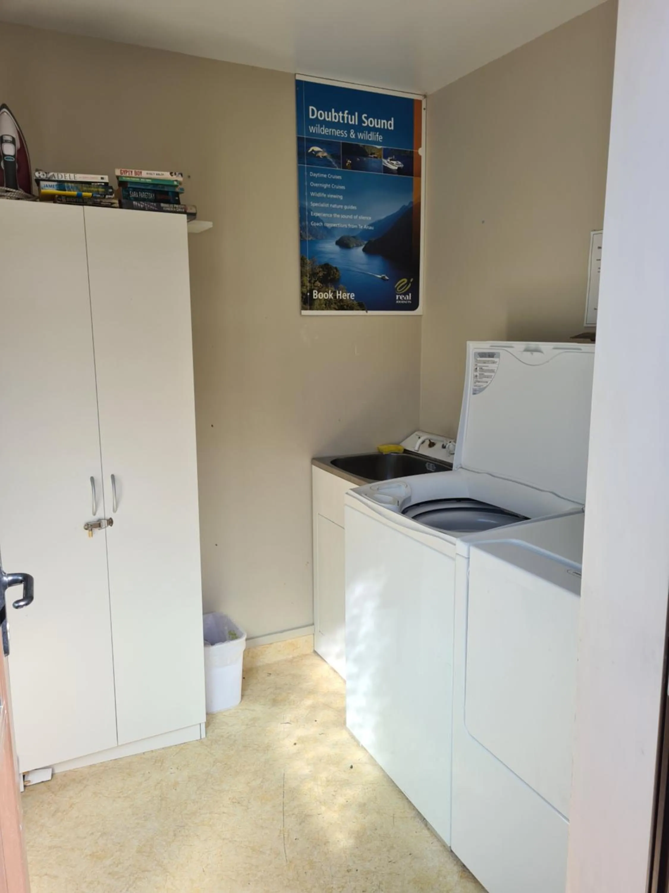 laundry in Arran Motel