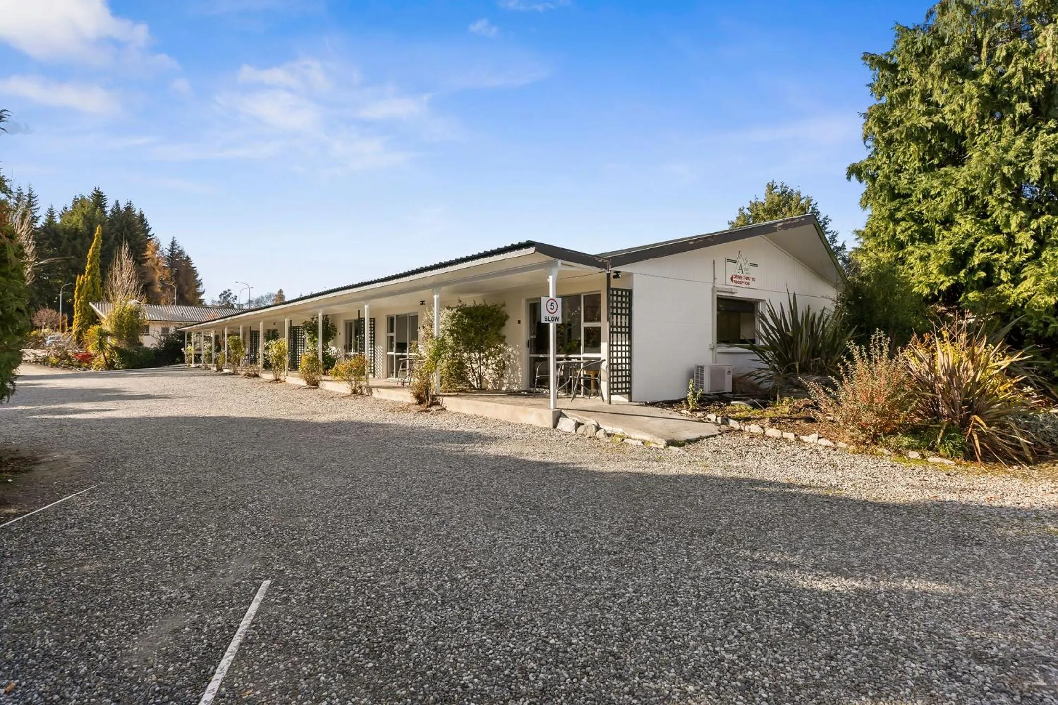 Property building in Alpine Motel
