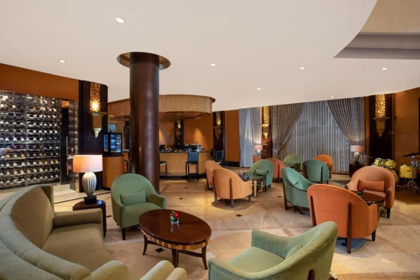 Lounge or bar in Hotel Ciputra Semarang managed by Swiss-Belhotel International