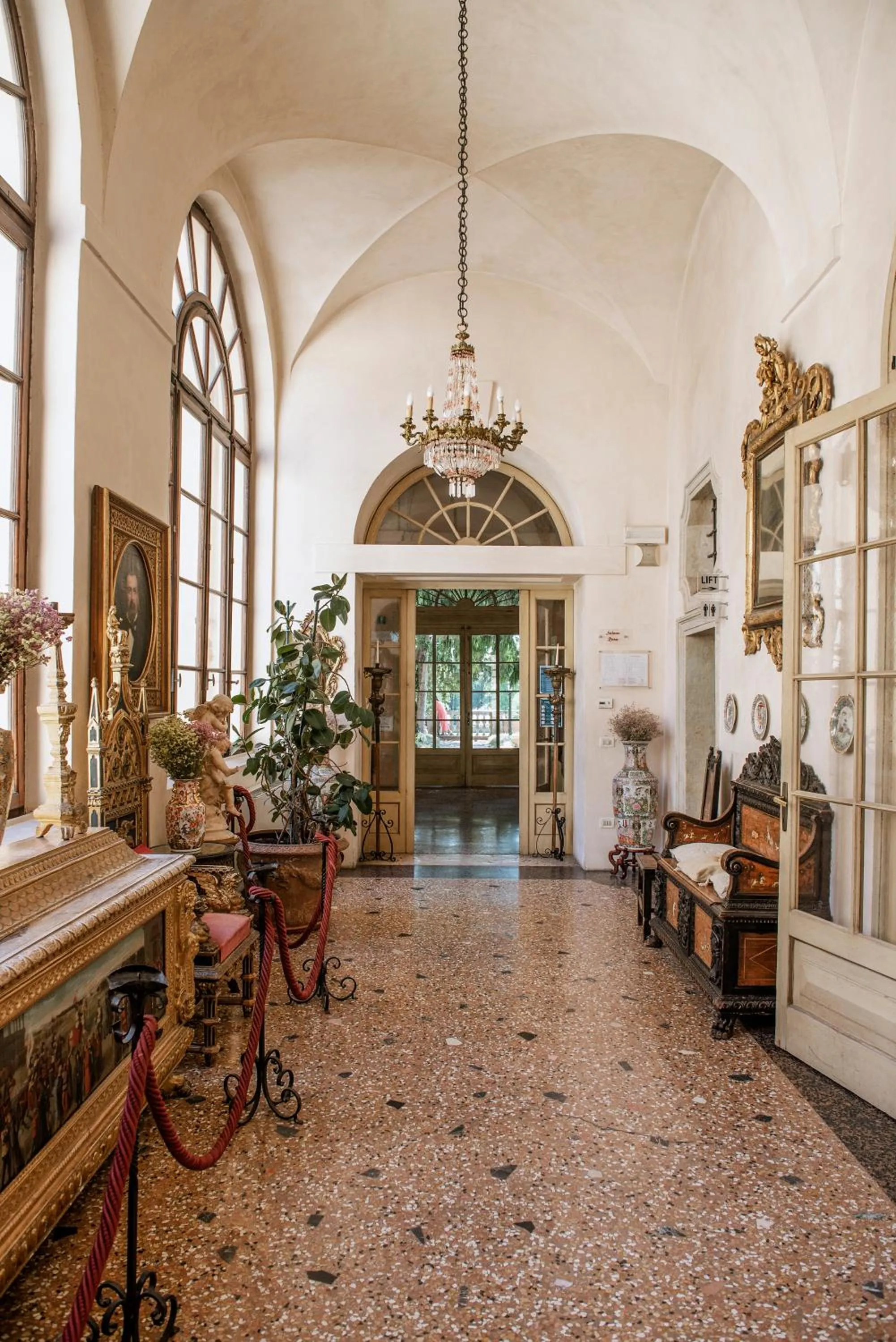 Seating area in Relais Castello Bevilacqua
