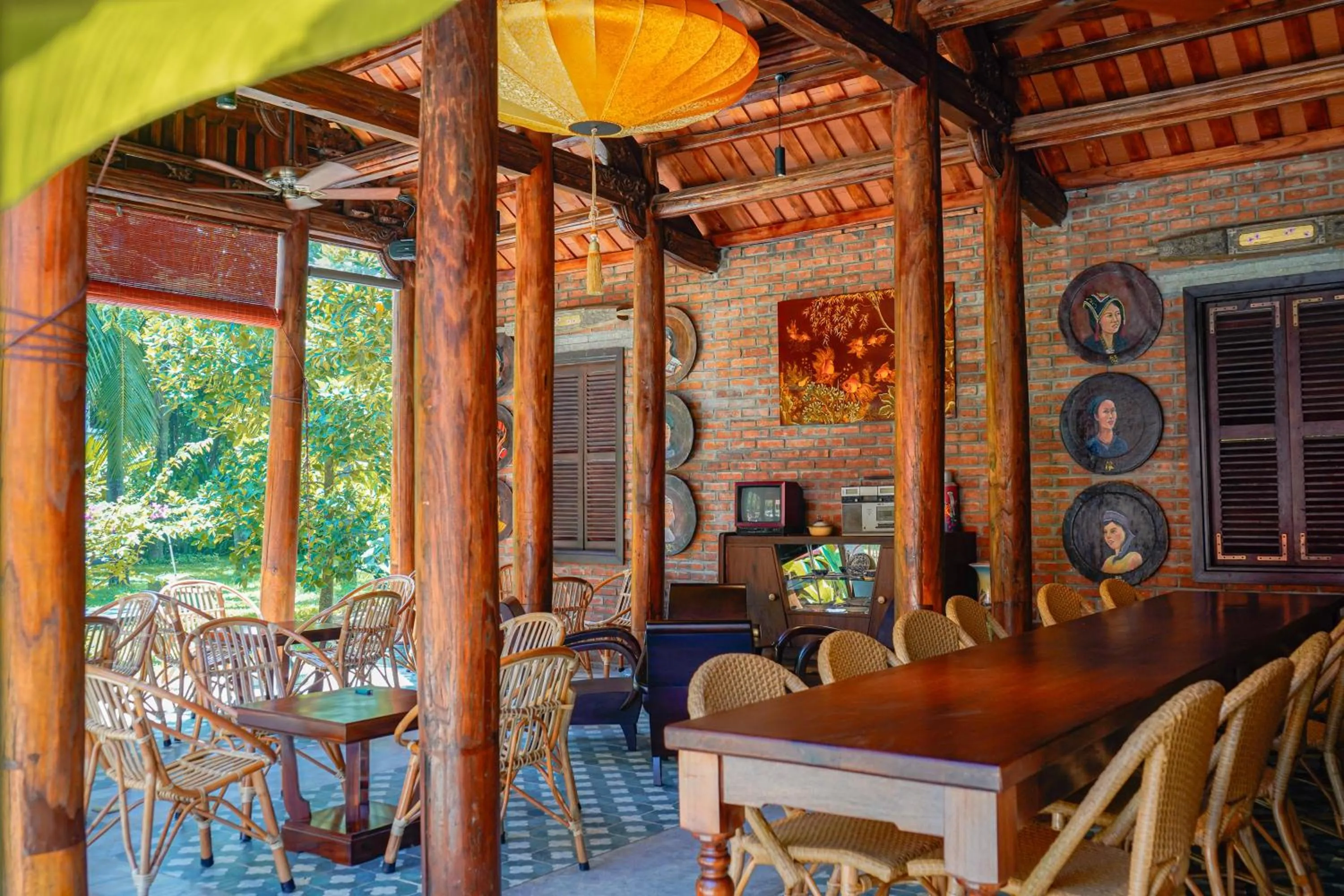 Restaurant/places to eat in Furama Resort Danang