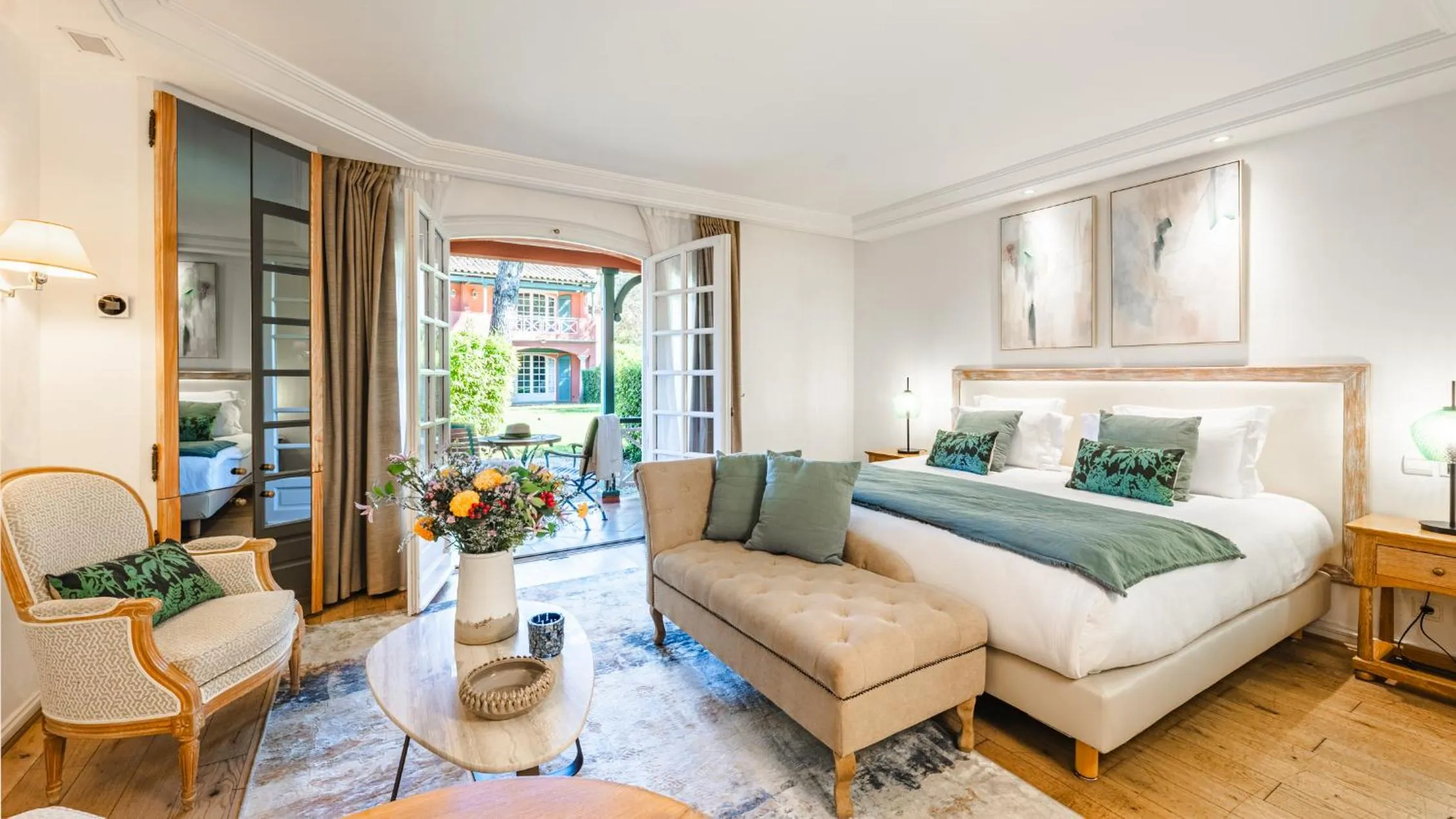 Bedroom, Bed in Domaine de l'Astragale