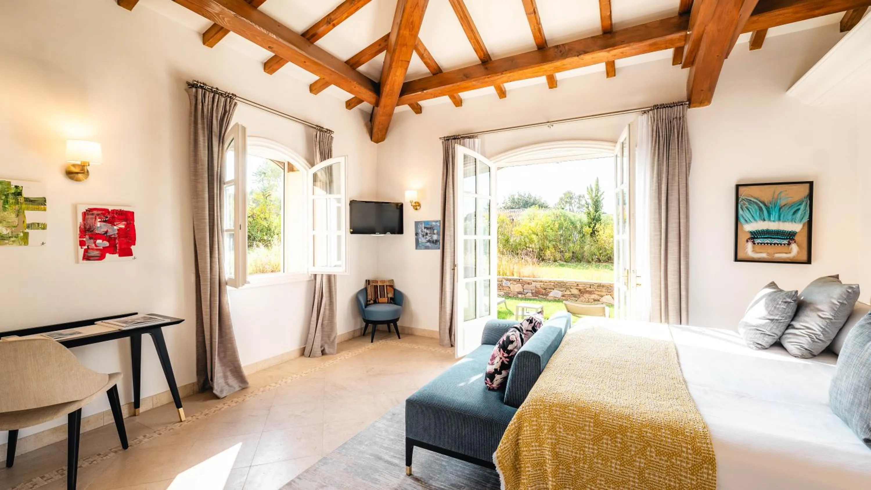 Bedroom, Bed in Domaine de l'Astragale