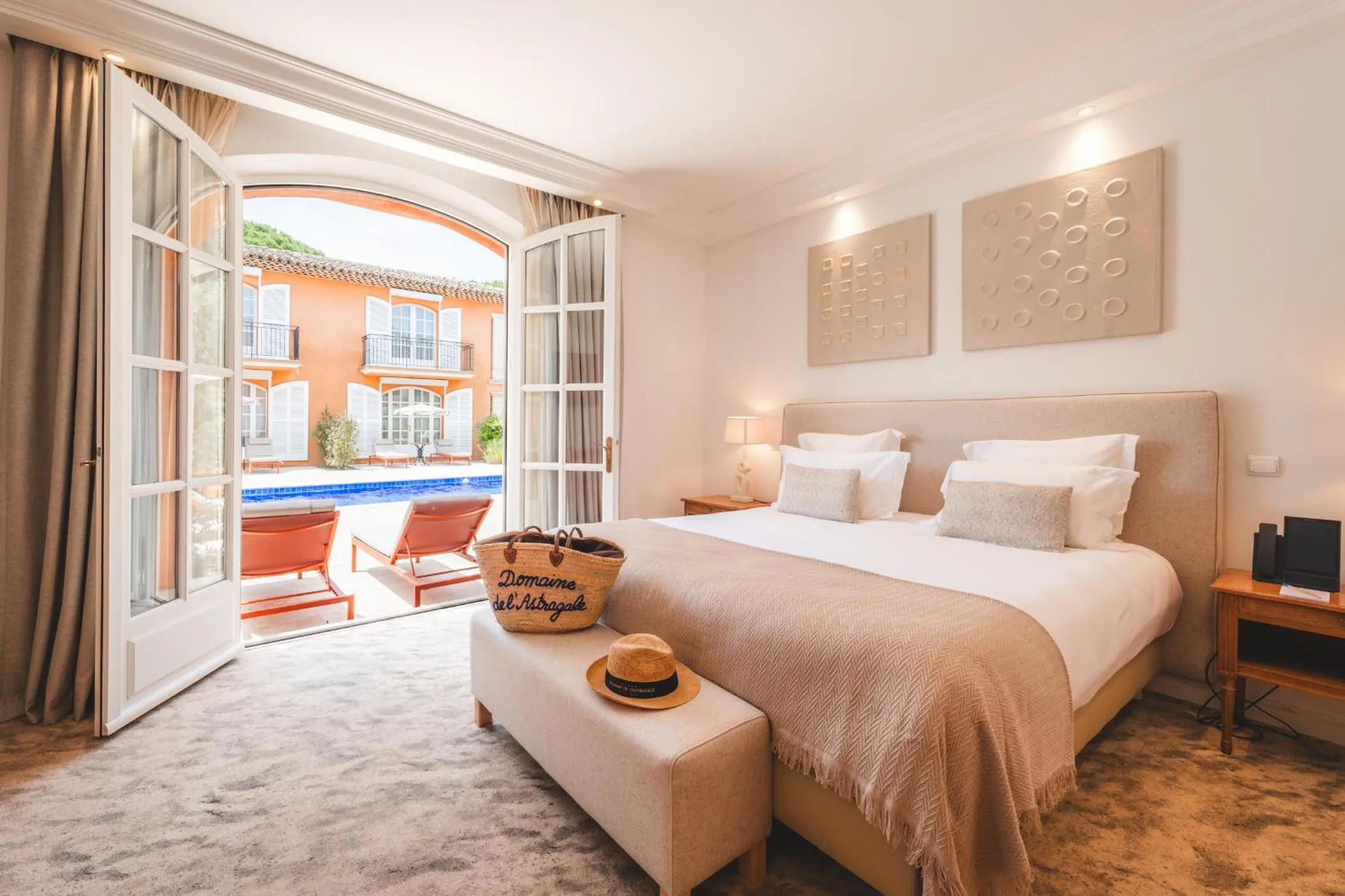 Bedroom, Bed in Domaine de l'Astragale