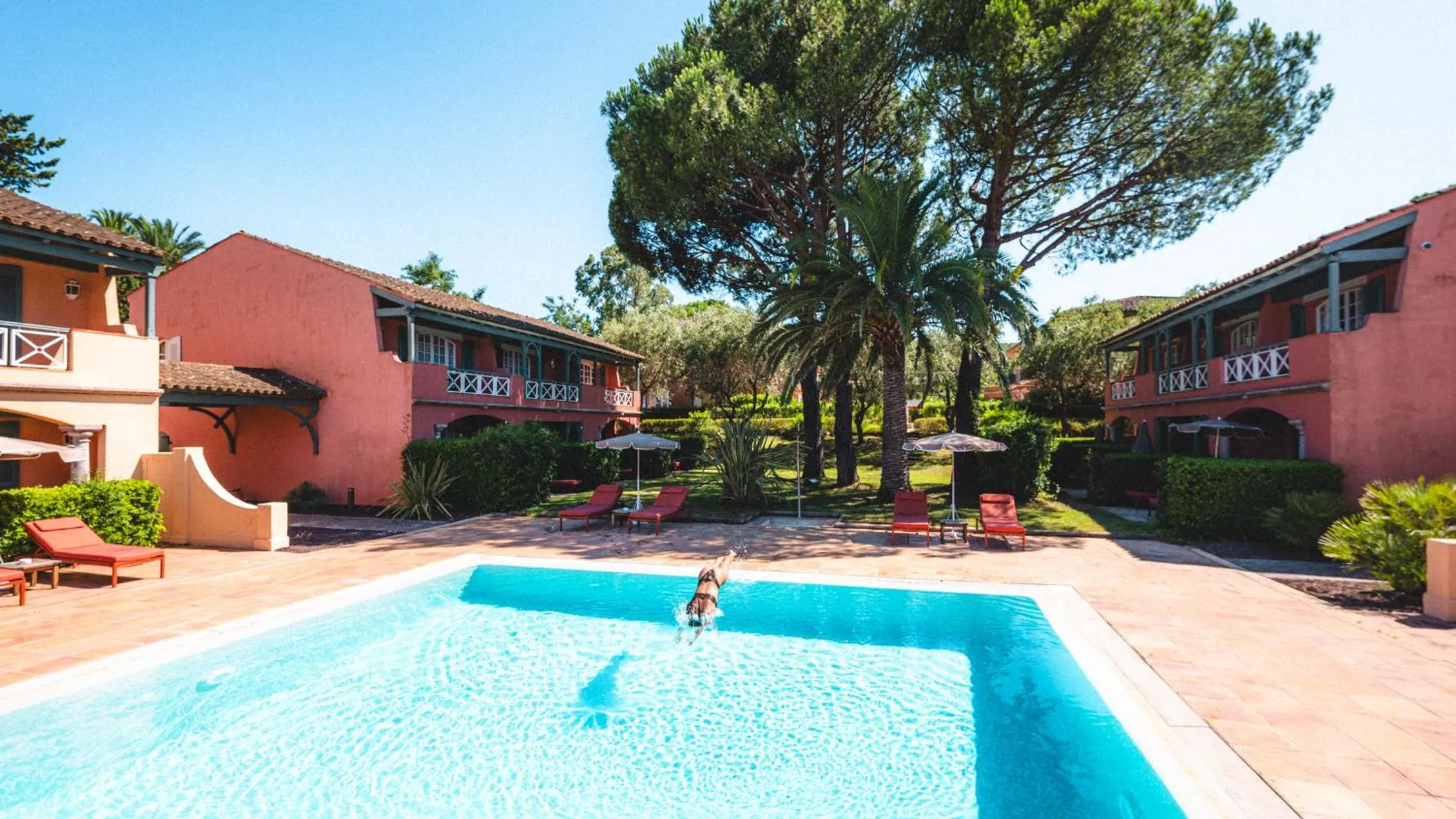 Swimming pool in Domaine de l'Astragale