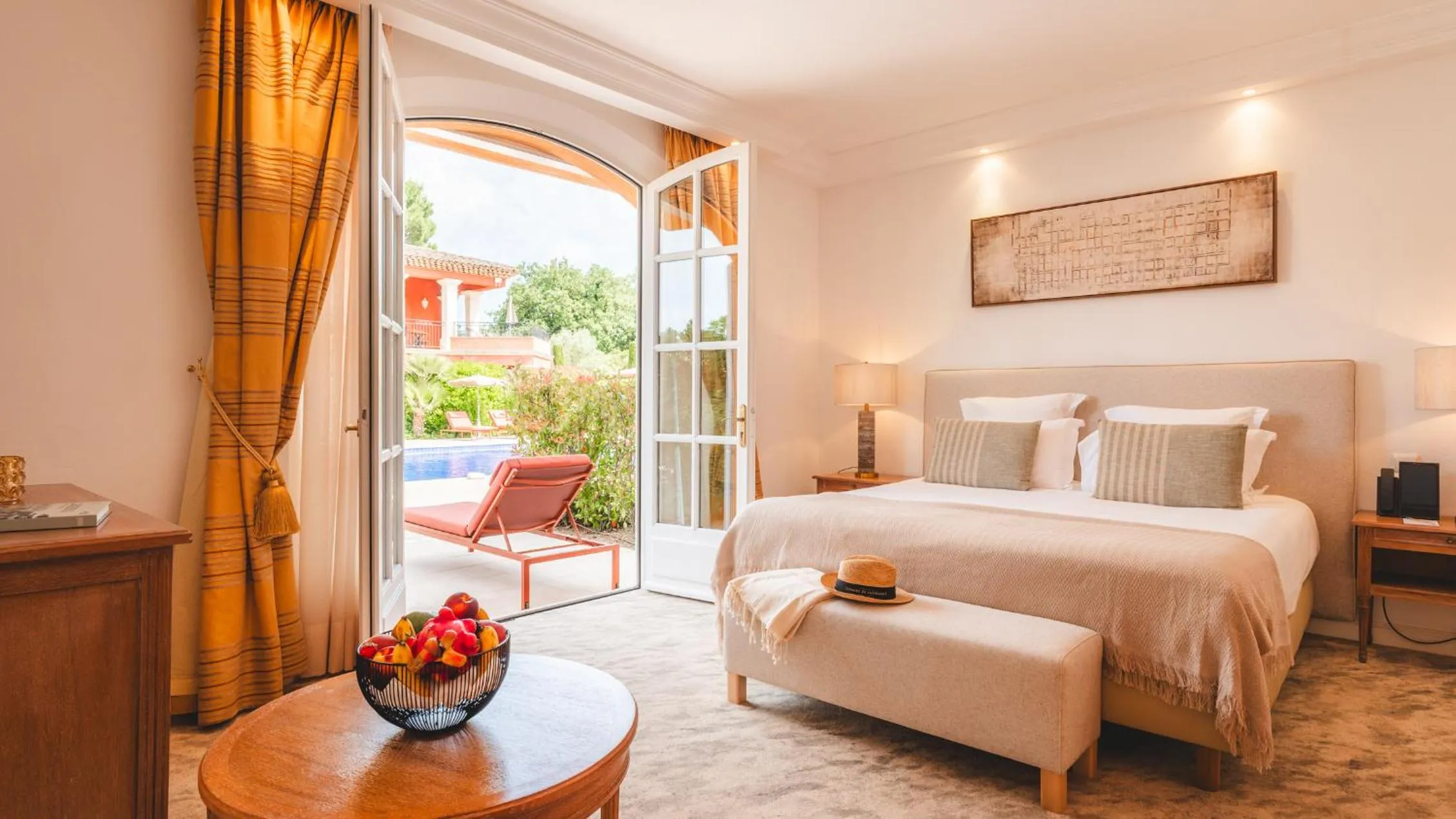 Bedroom, Bed in Domaine de l'Astragale