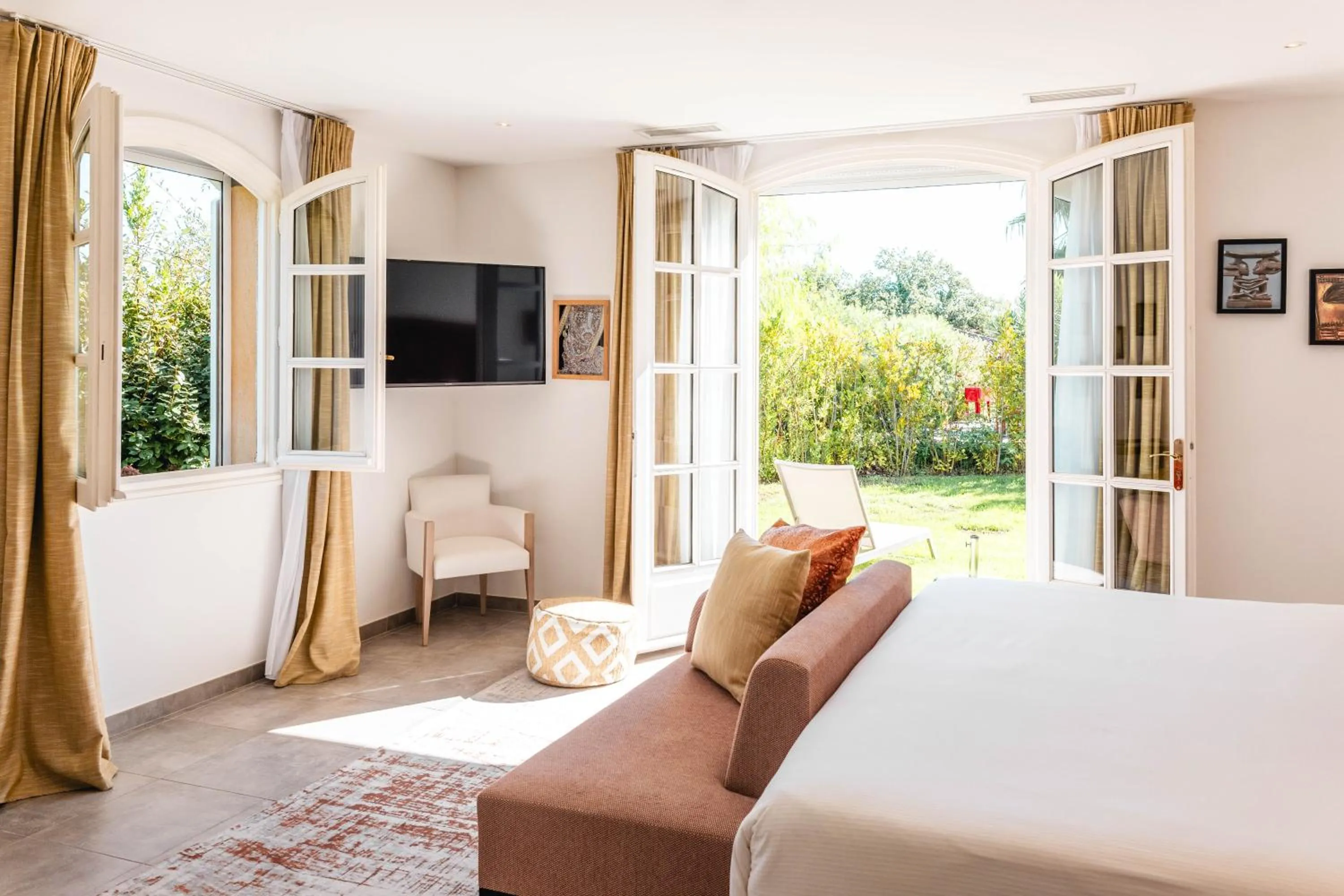 Bedroom, Bed in Domaine de l'Astragale