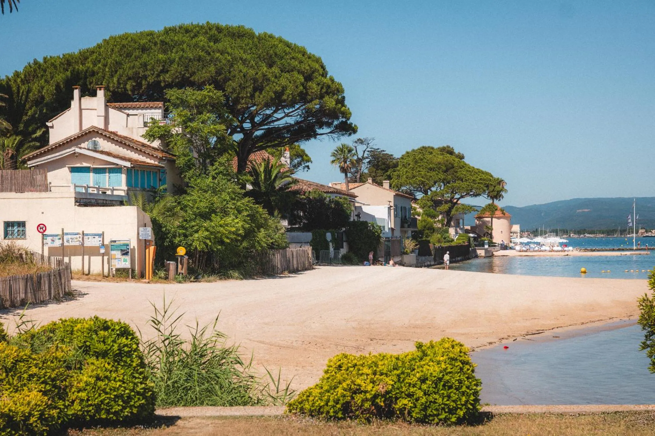 Beach in Domaine de l'Astragale