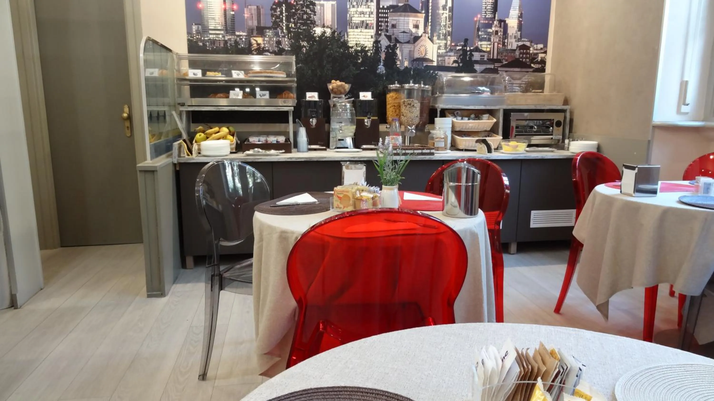 Breakfast in Hotel Piacenza