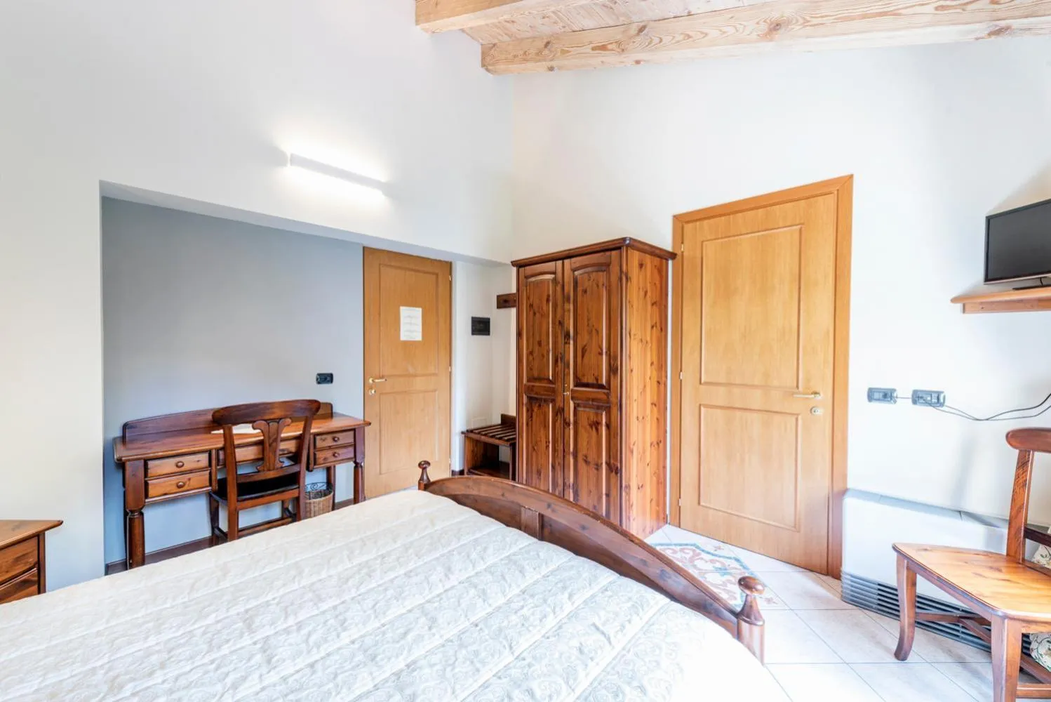 Photo of the whole room, Bed in Locanda Sant' Anna