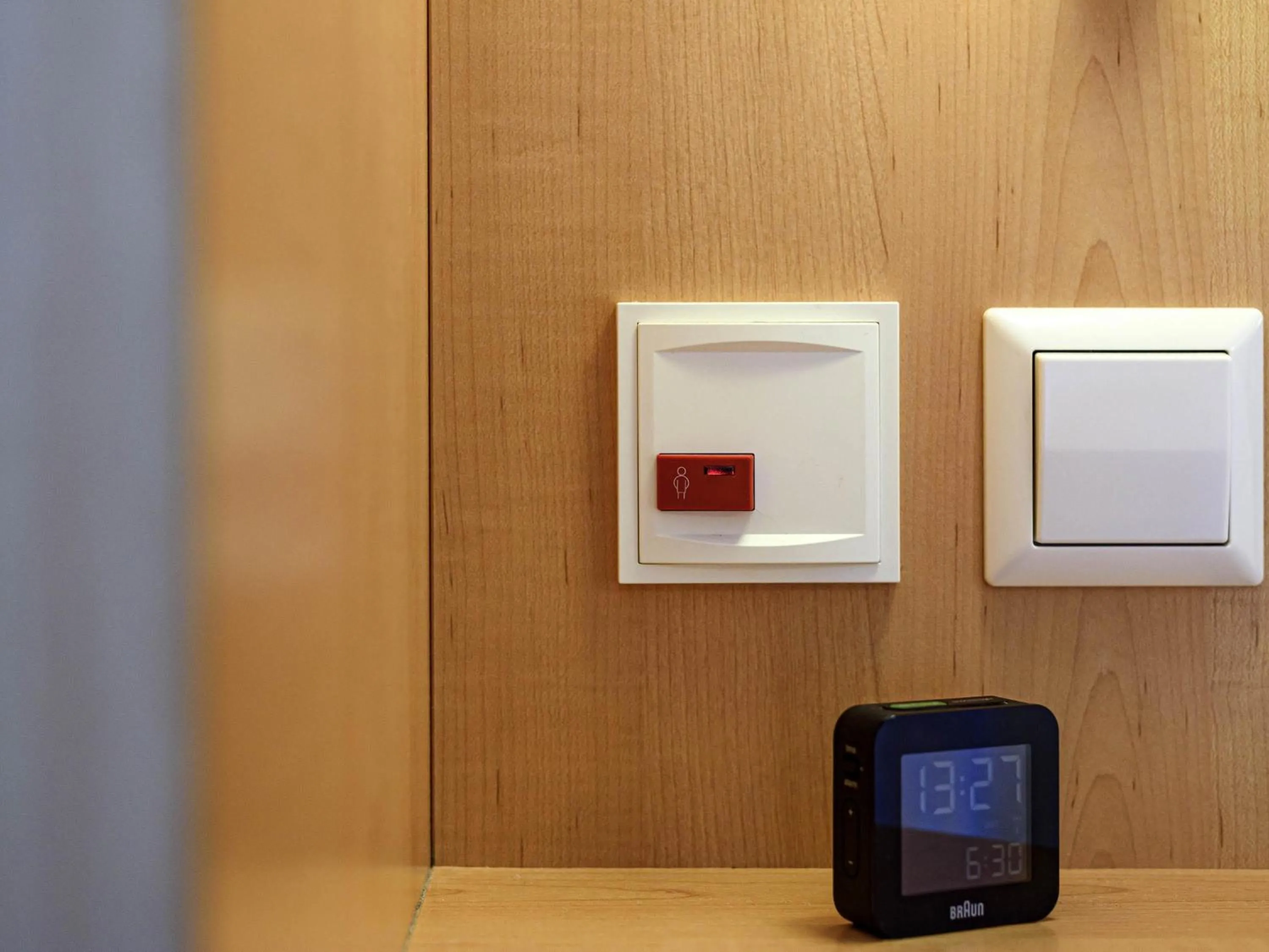 Bedroom in ibis Konstanz