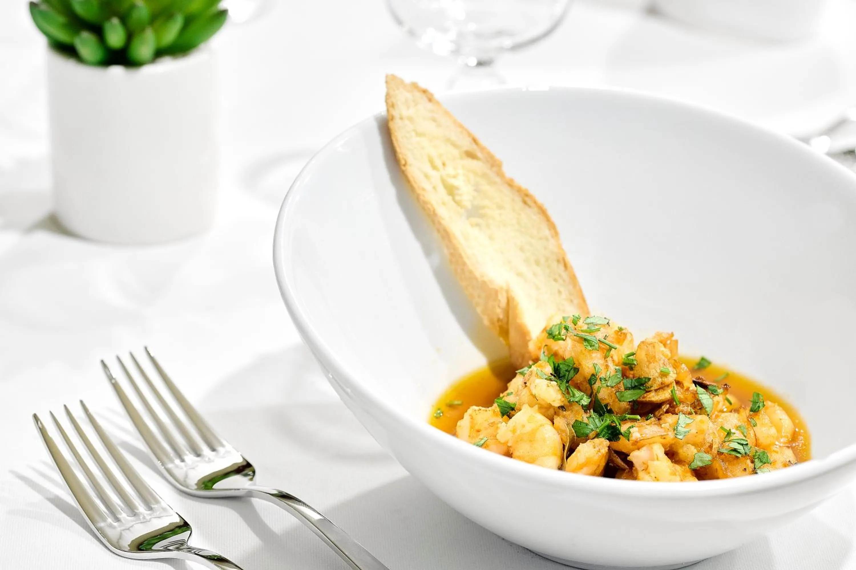 Food in Iberostar Waves Saidia