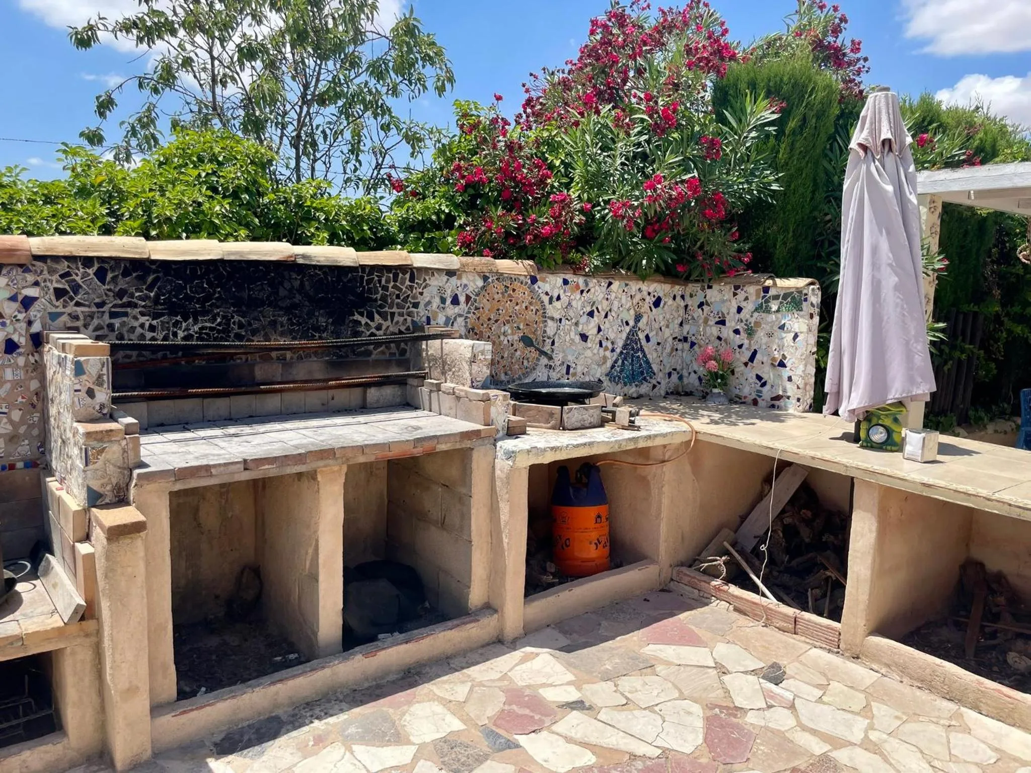 BBQ facilities in Casa Rural Ubeda - B&B - Pinoso-Alicante
