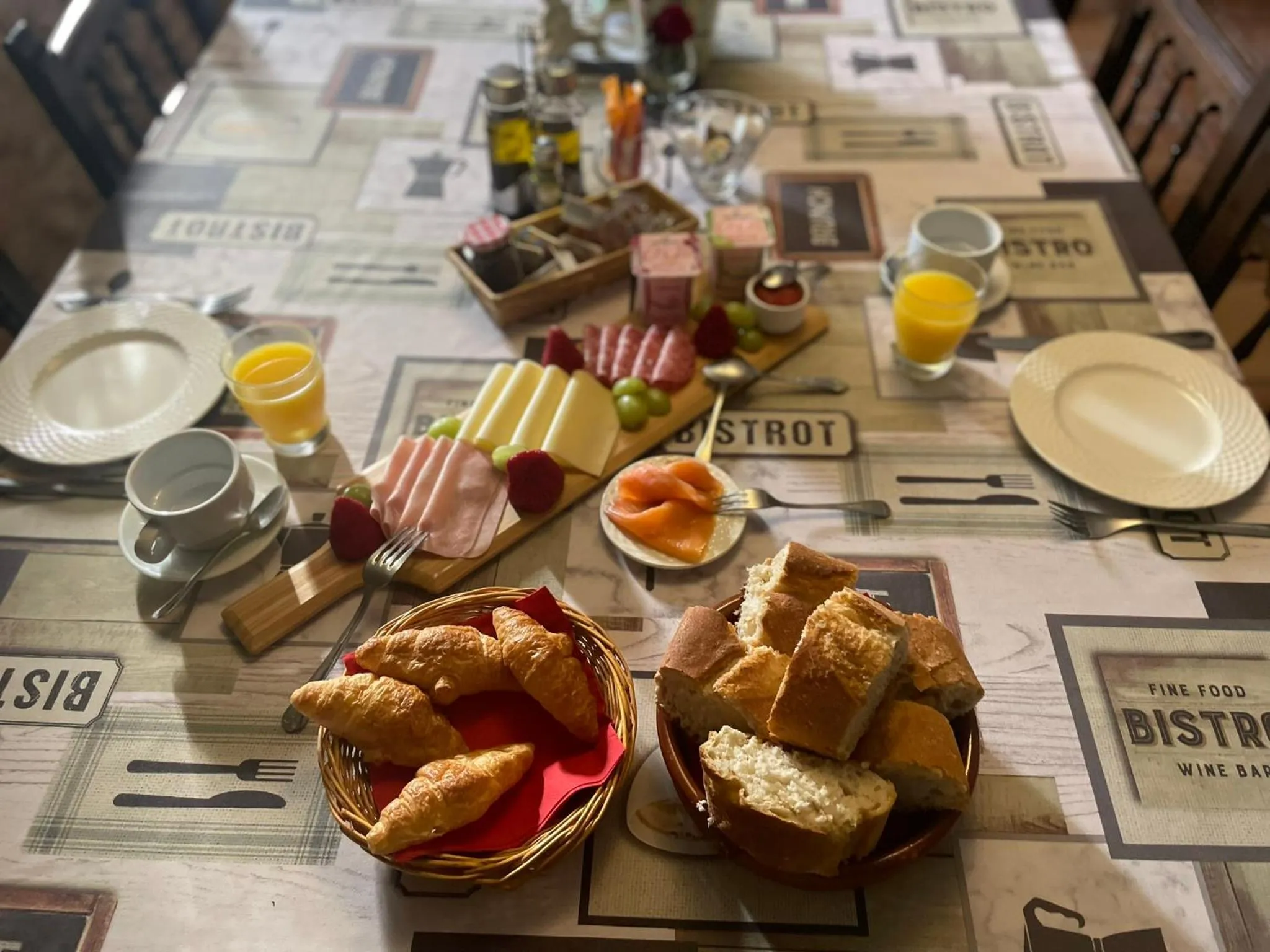 Breakfast in Casa Rural Ubeda - B&B - Pinoso-Alicante