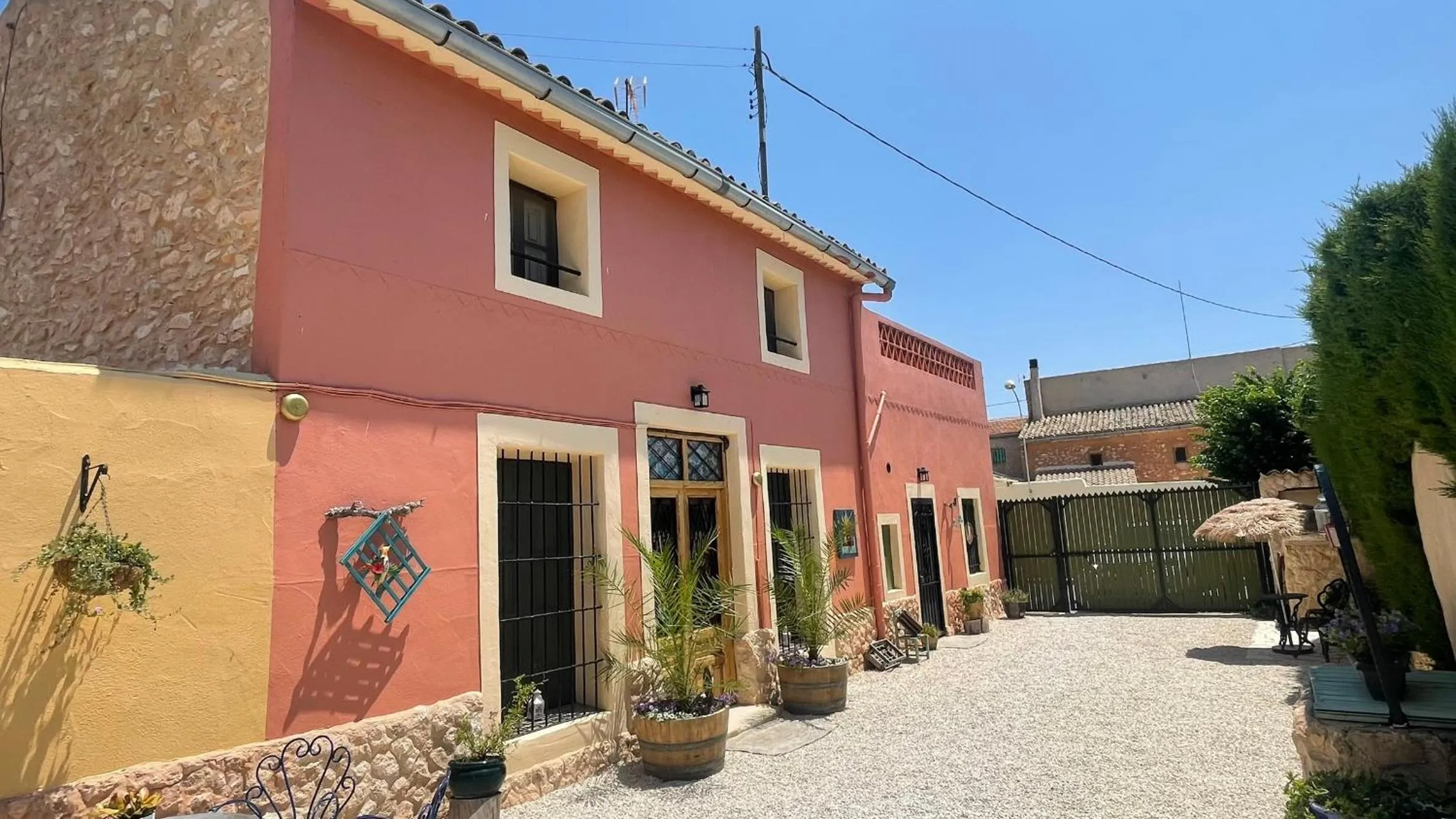 Property building in Casa Rural Ubeda - B&B - Pinoso-Alicante