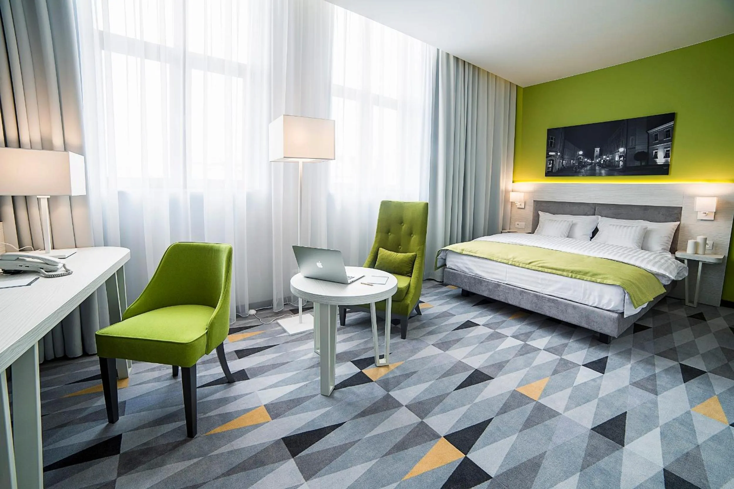 Photo of the whole room, Bed in Hotel Metropolitan