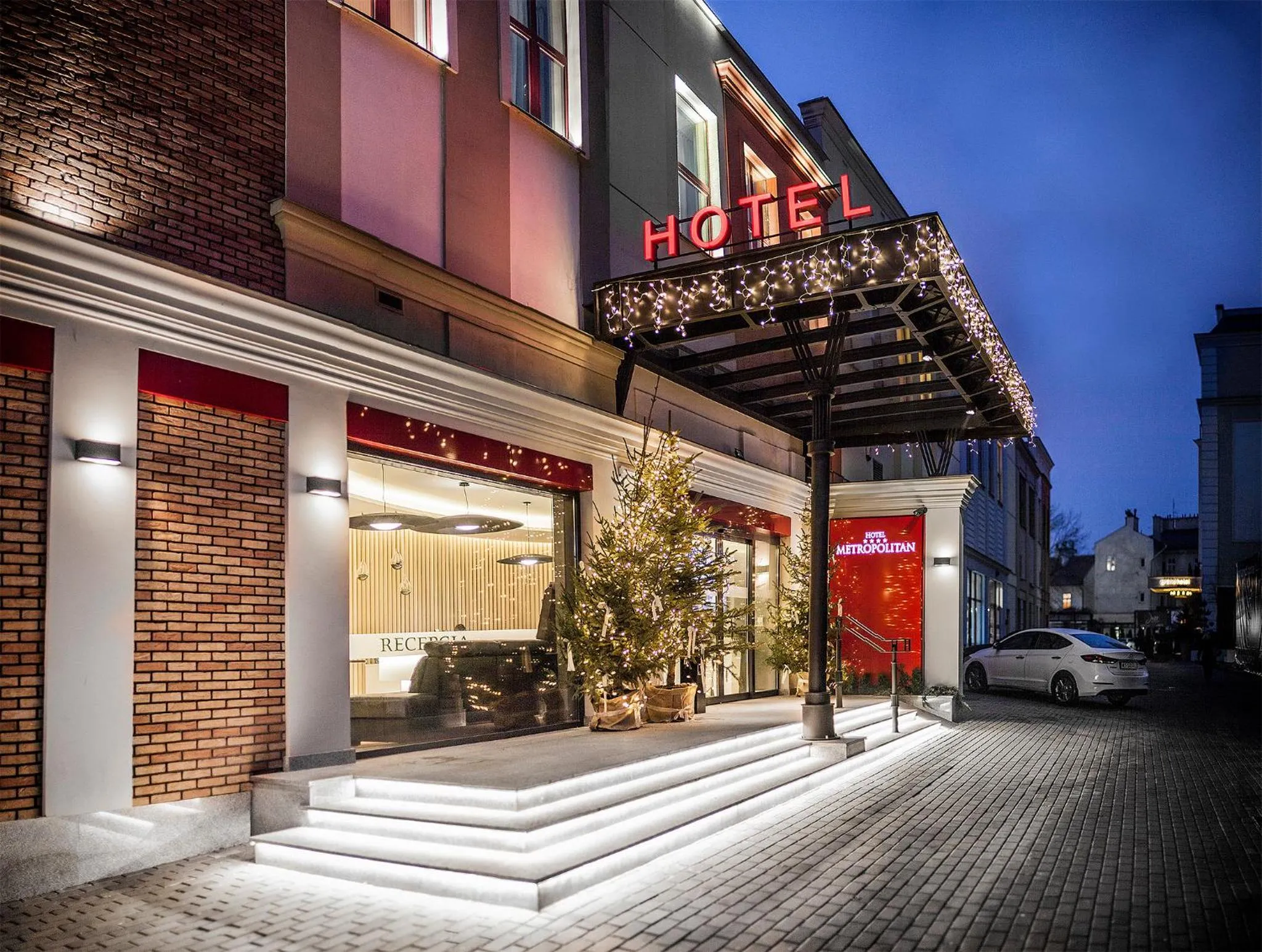 Facade/entrance in Hotel Metropolitan