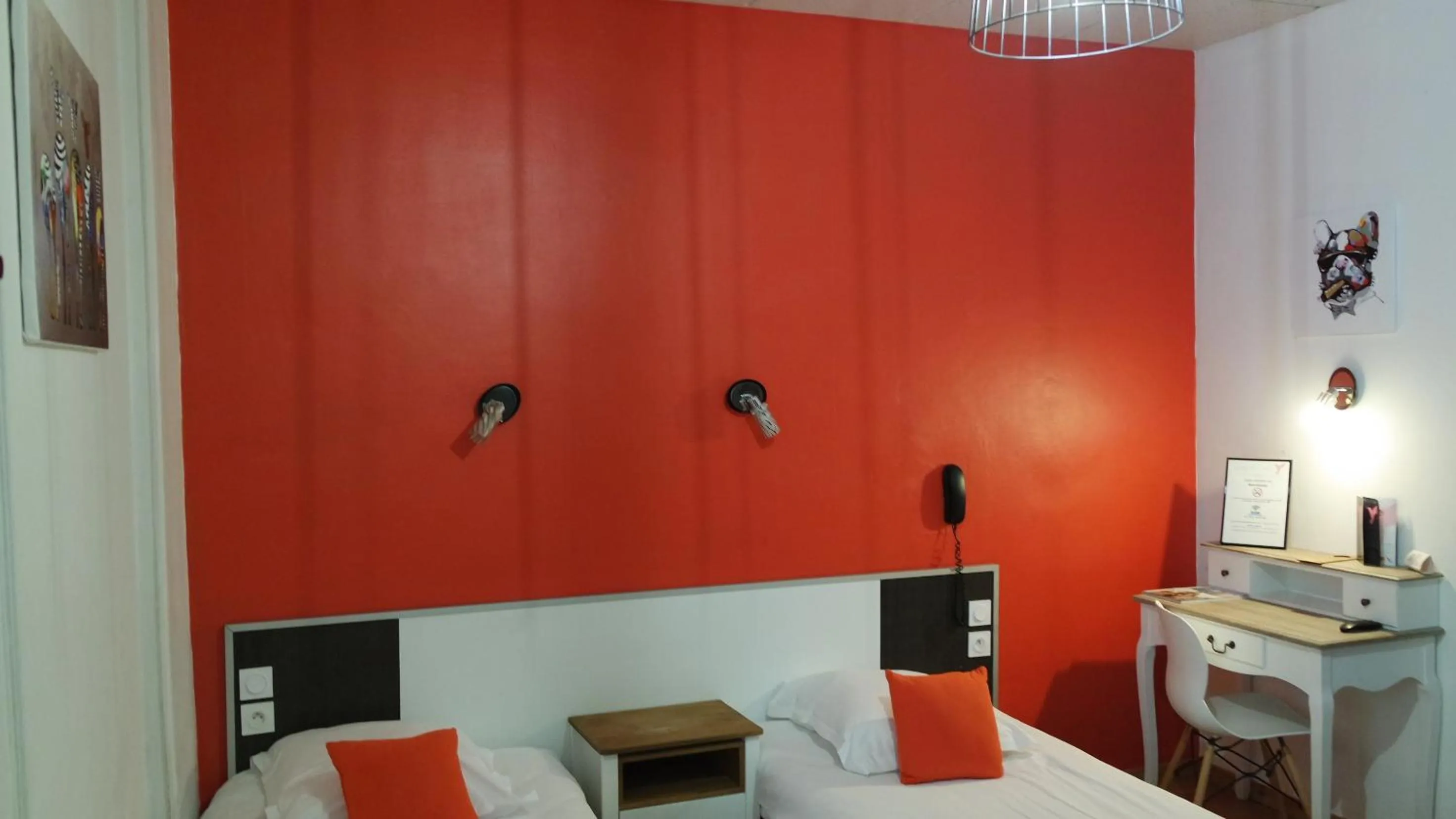 Bed in Hotel Le Colibri