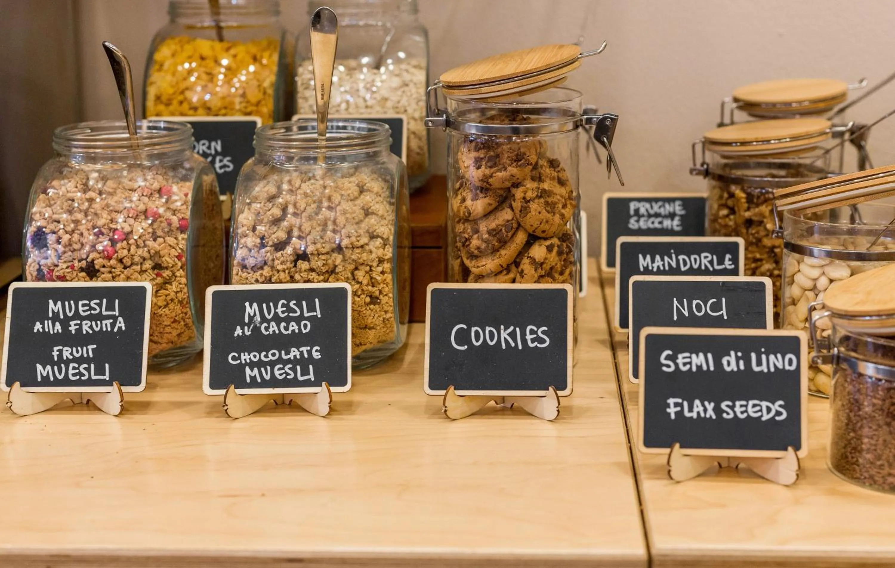 Food in Hotel Domomea