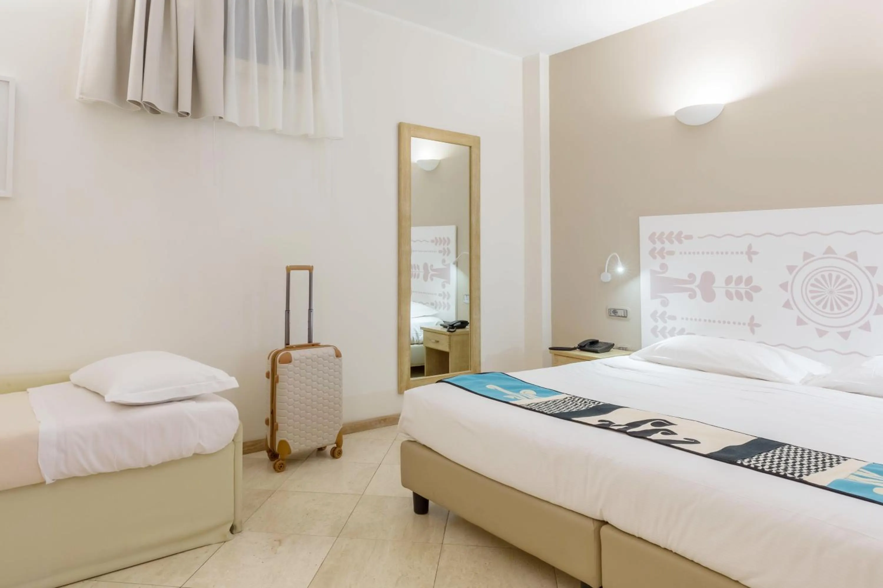 Bed in Hotel Domomea