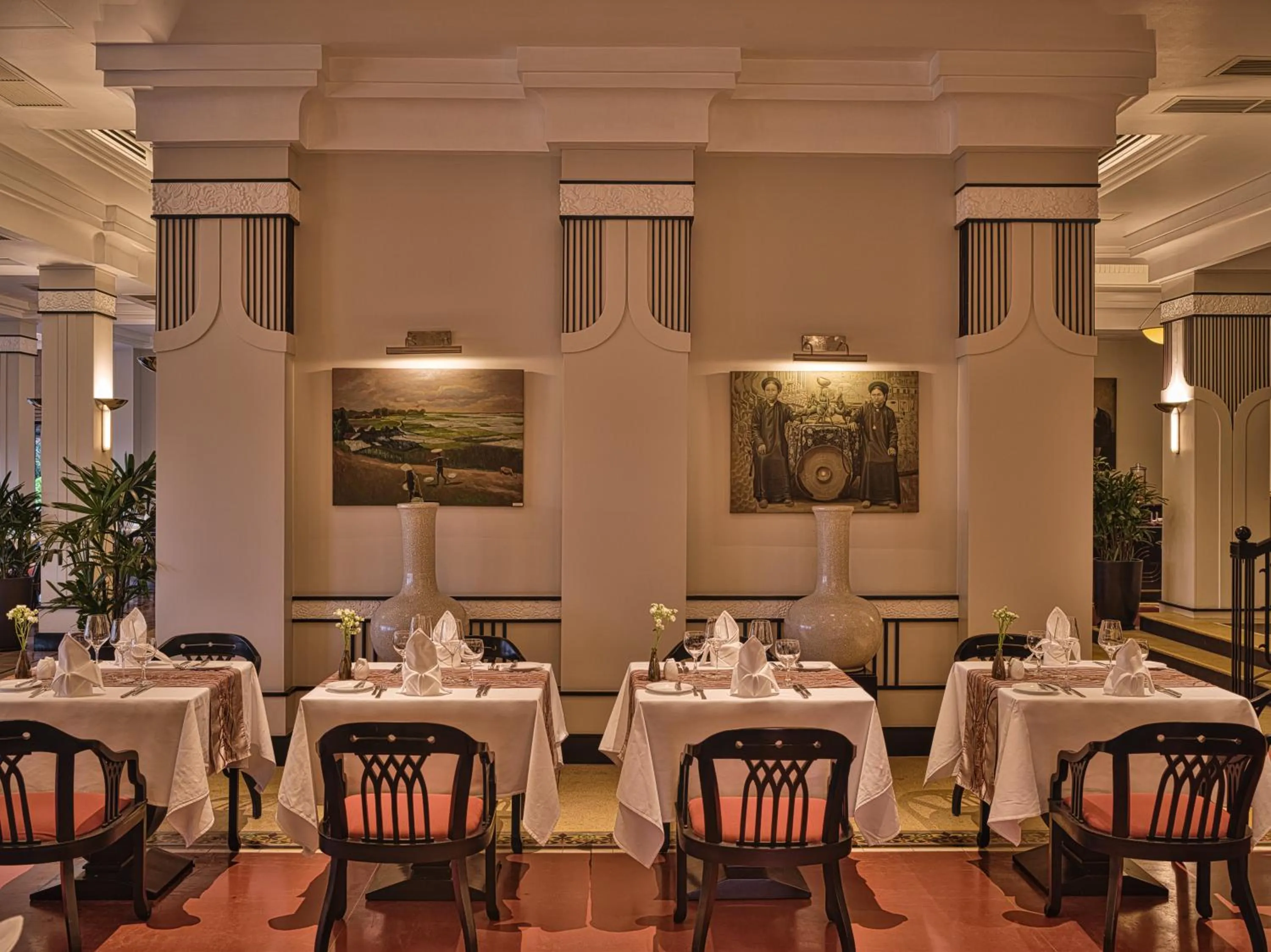 Restaurant/places to eat in Azerai La Residence, Hue