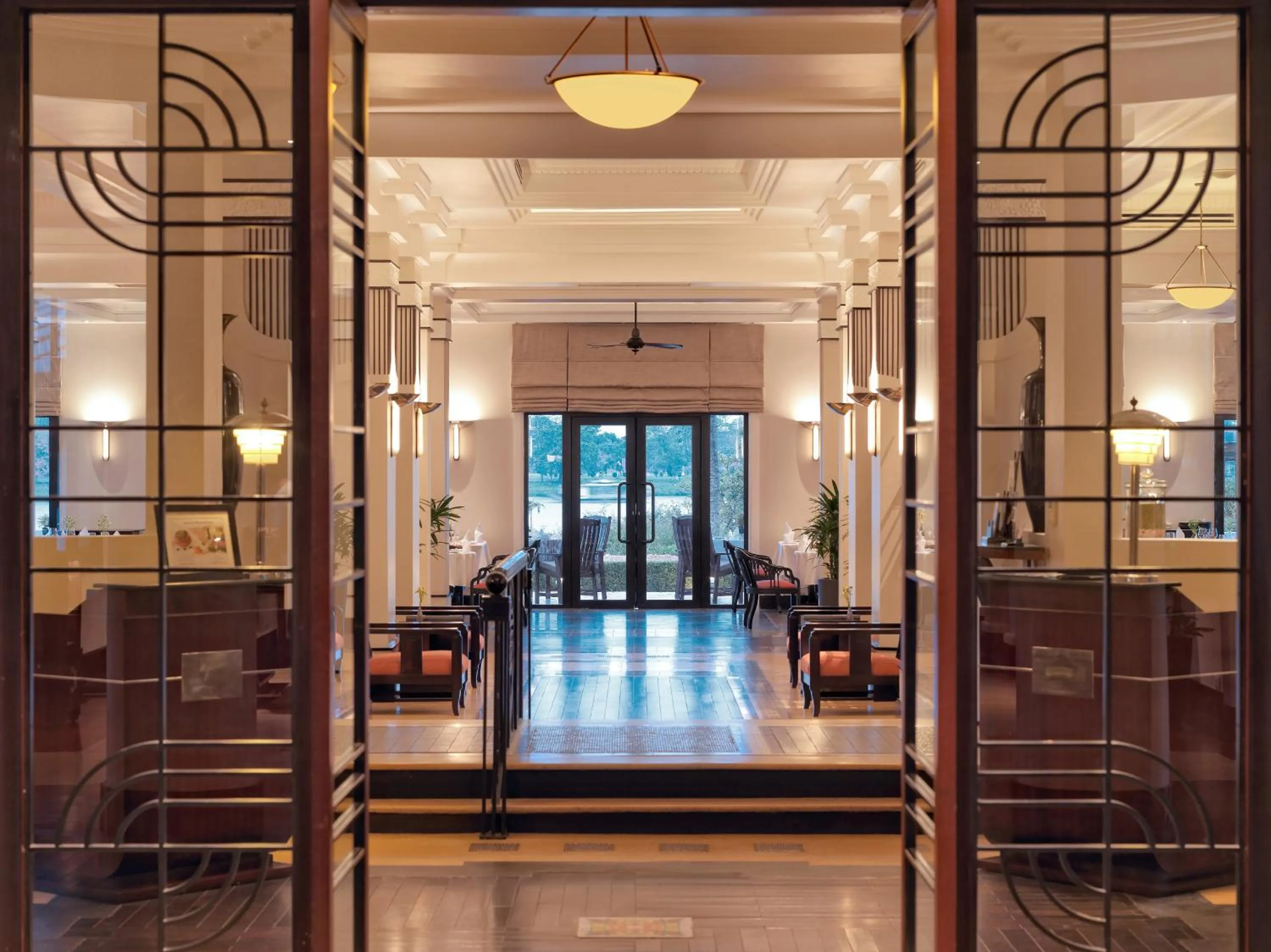 Restaurant/places to eat in Azerai La Residence, Hue