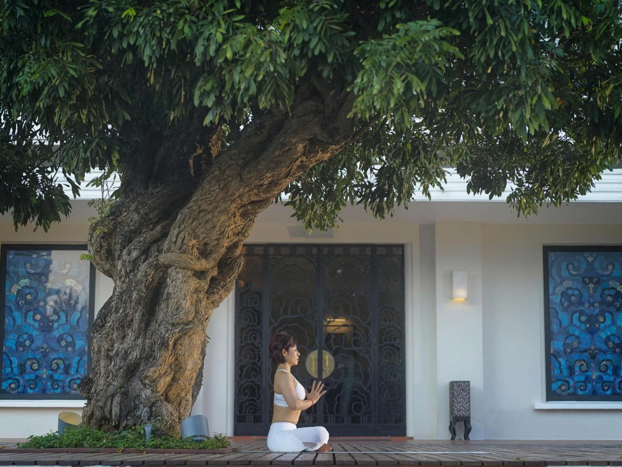 Entertainment in Azerai La Residence, Hue