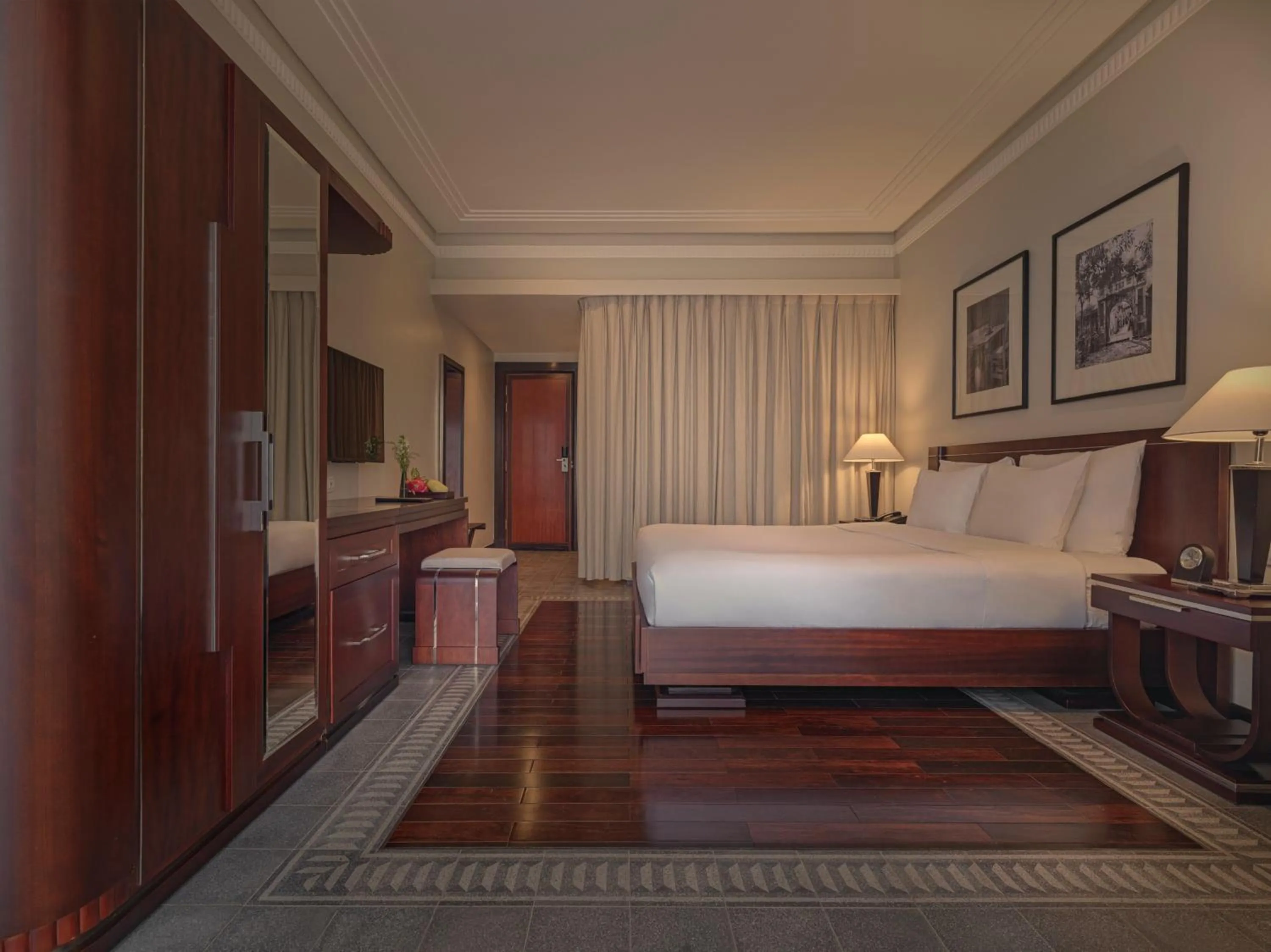 Bedroom, Bed in Azerai La Residence, Hue