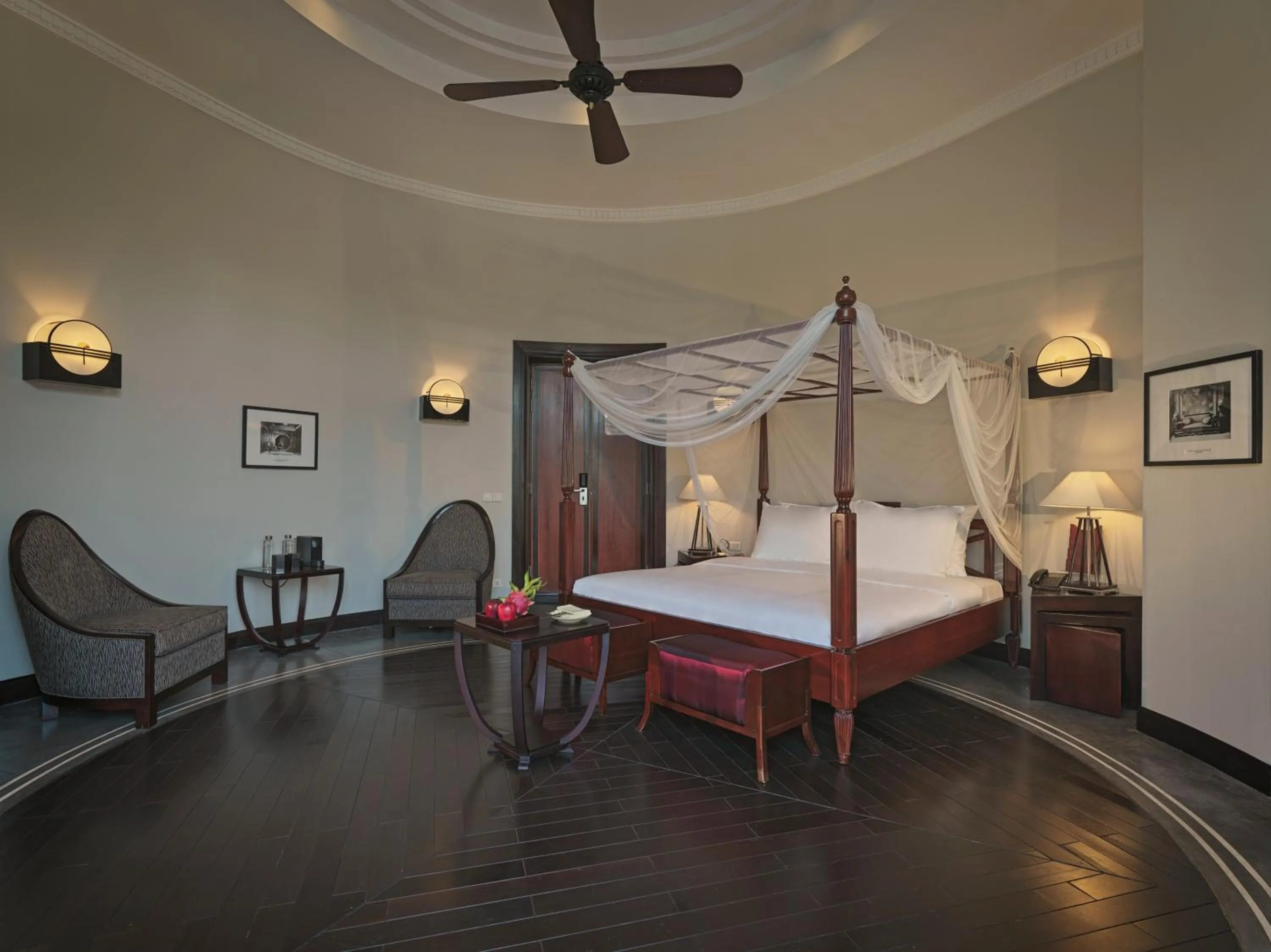Photo of the whole room, Bed in Azerai La Residence, Hue