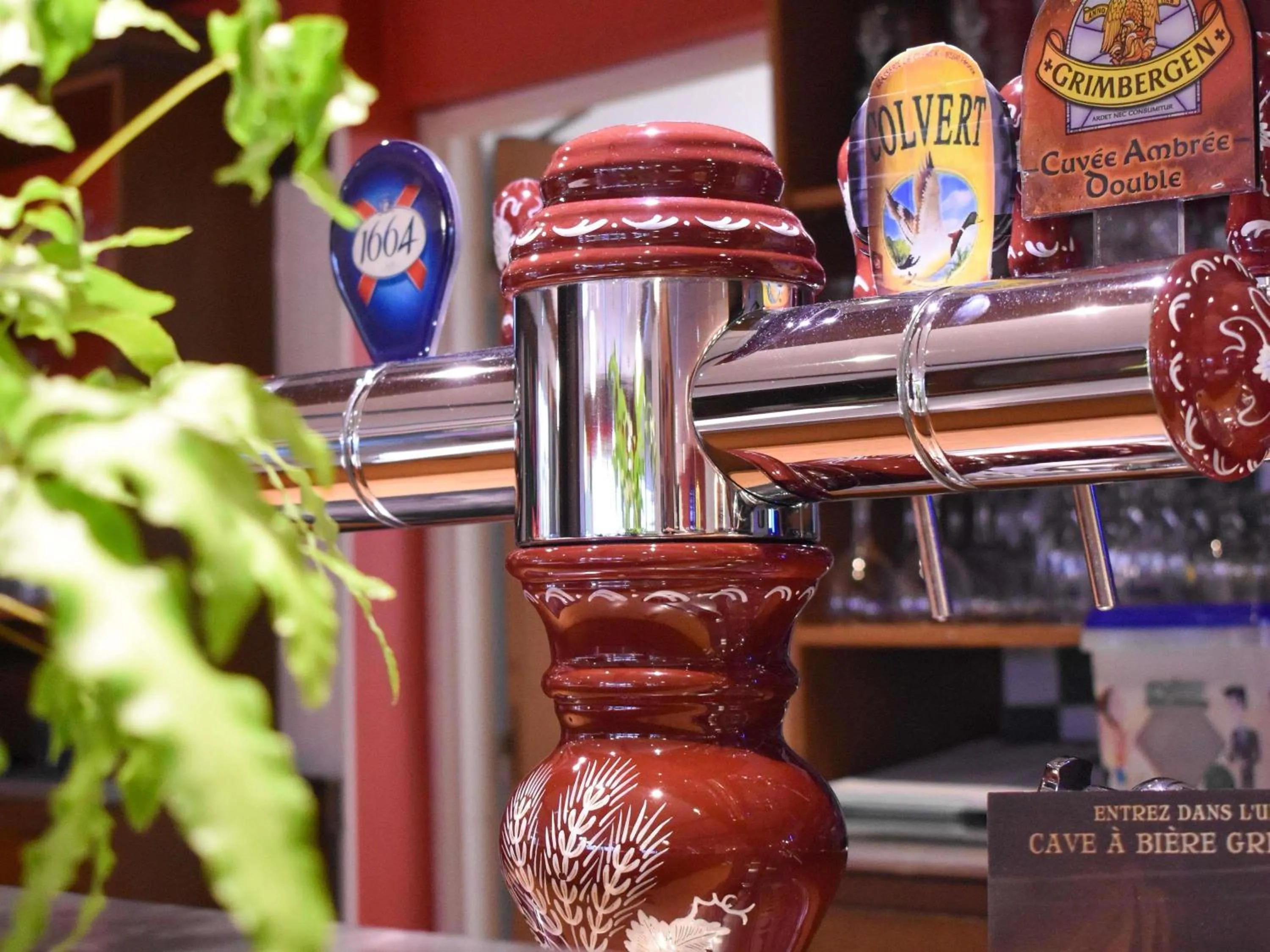 Lounge or bar in ibis Albert Pays de Somme