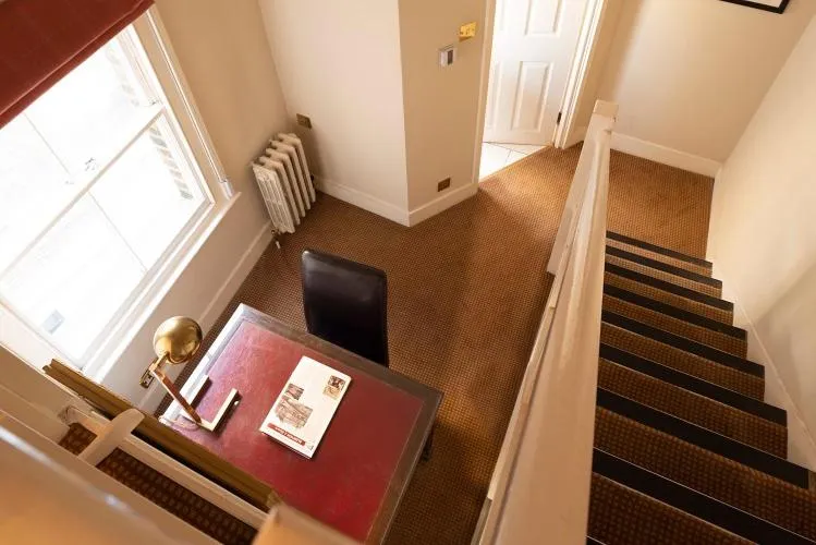 Communal lounge/ TV room in Fielding Hotel