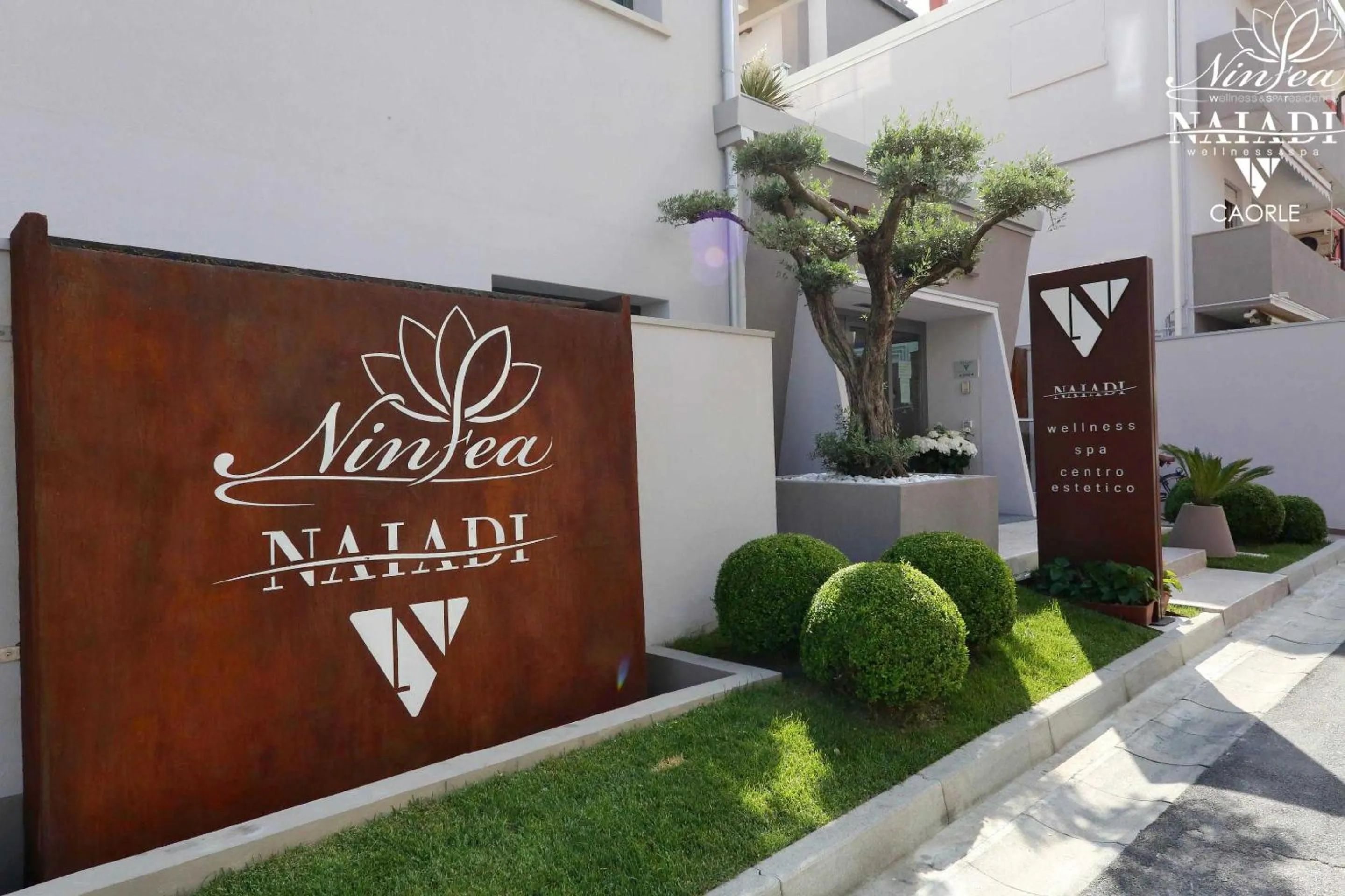 Facade/entrance in Ninfea Wellness & Spa Residence