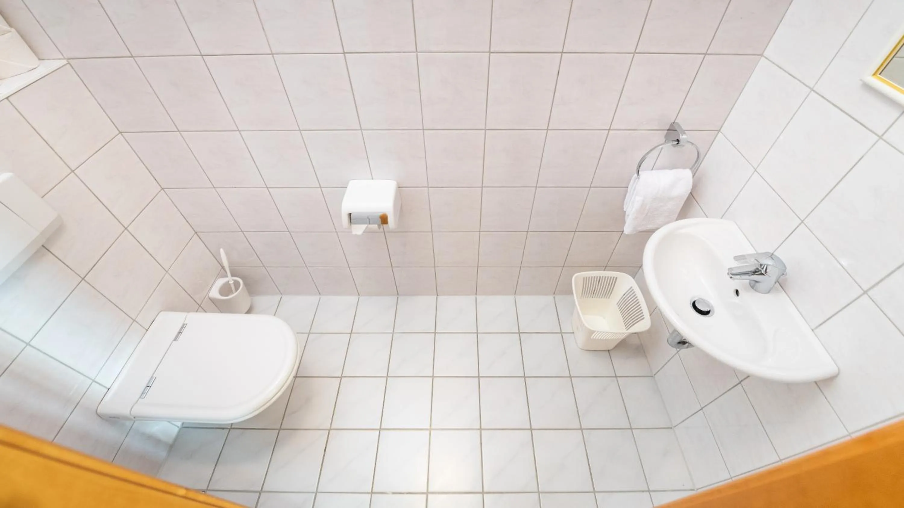 Toilet in Werzer Strandcasino Hotel