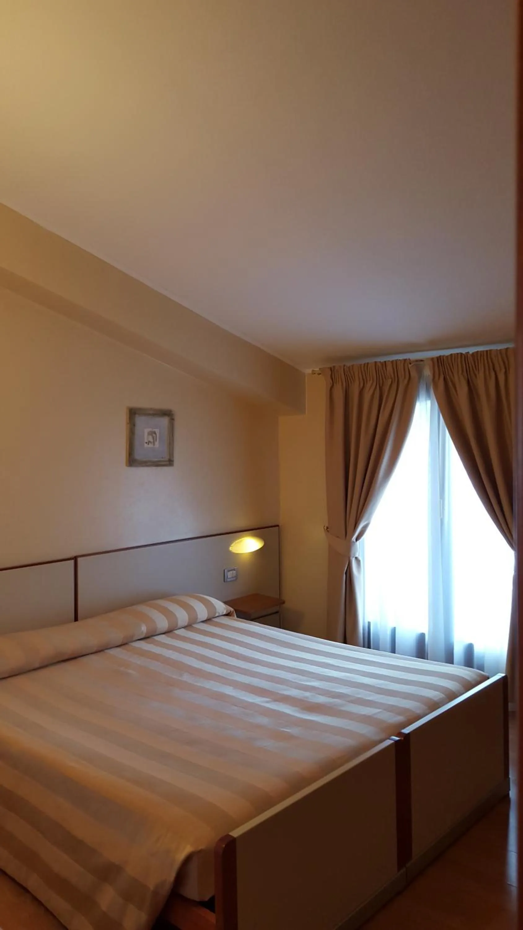 Bedroom, Bed in Hotel Cristoforo Colombo